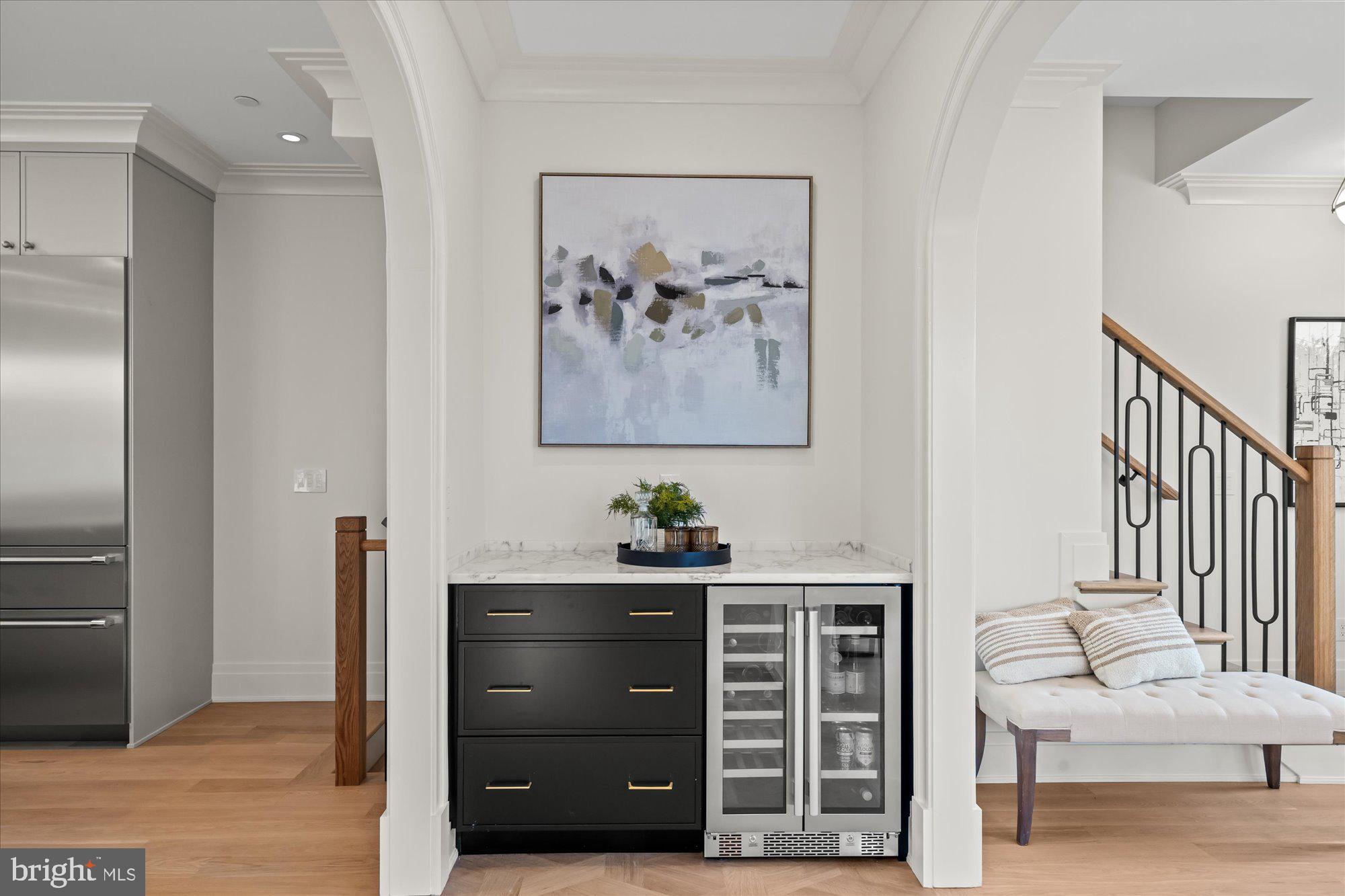 Real estate listing preview #24