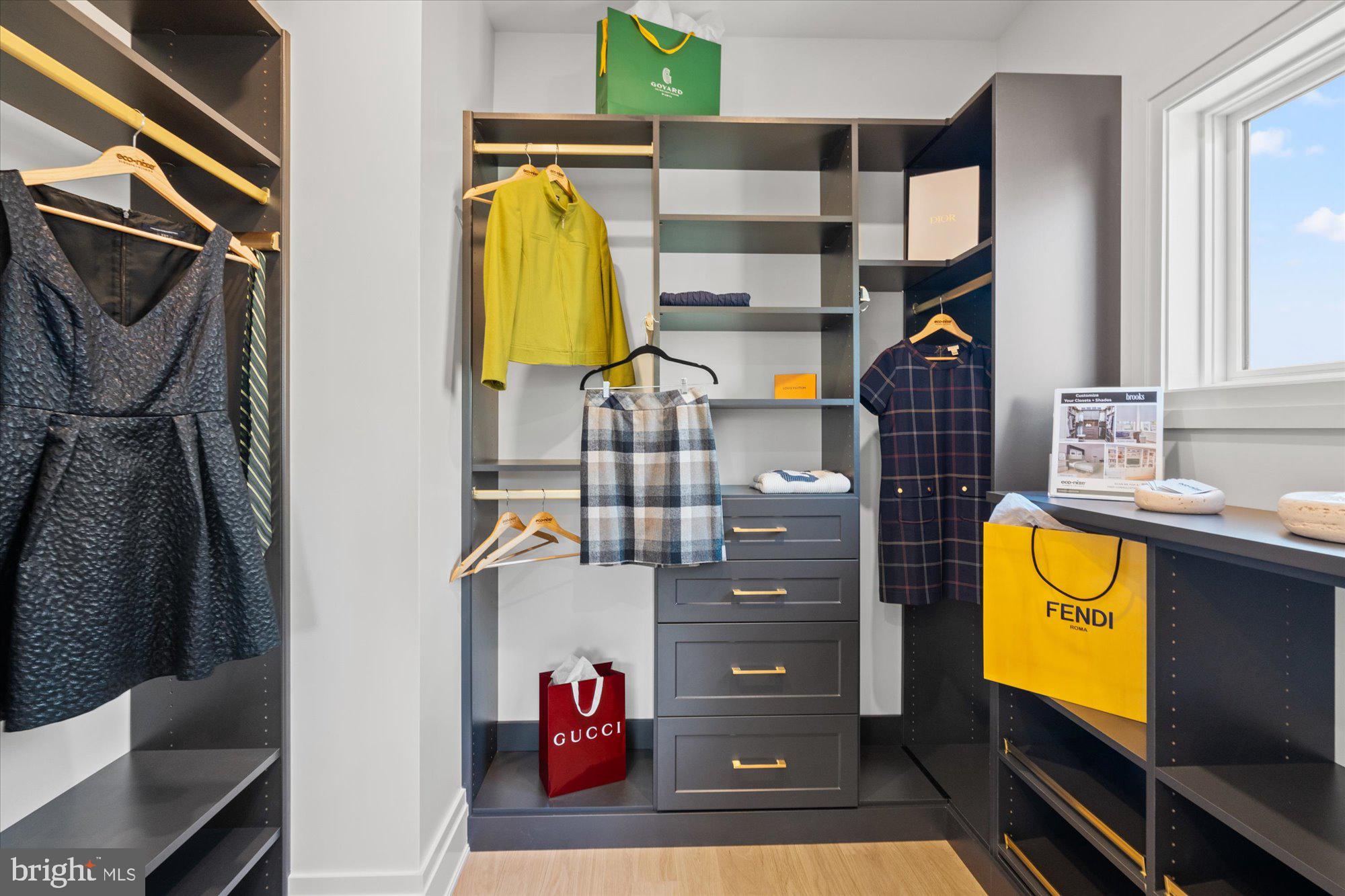 Real estate listing preview #35