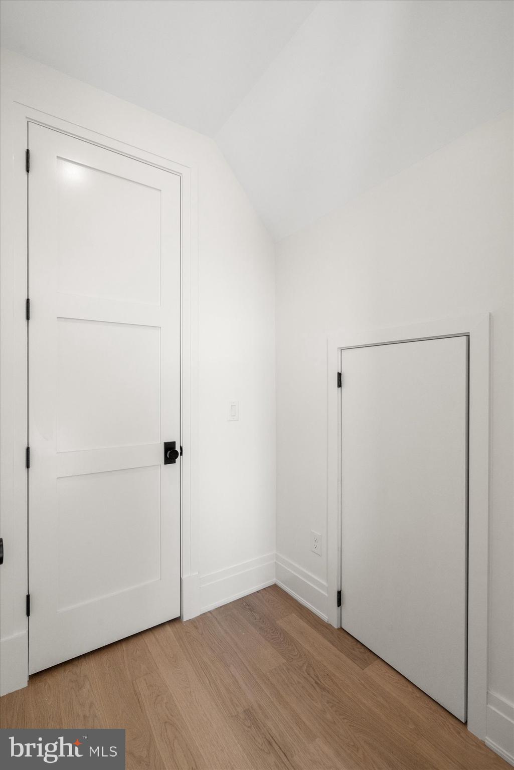 Real estate listing preview #52