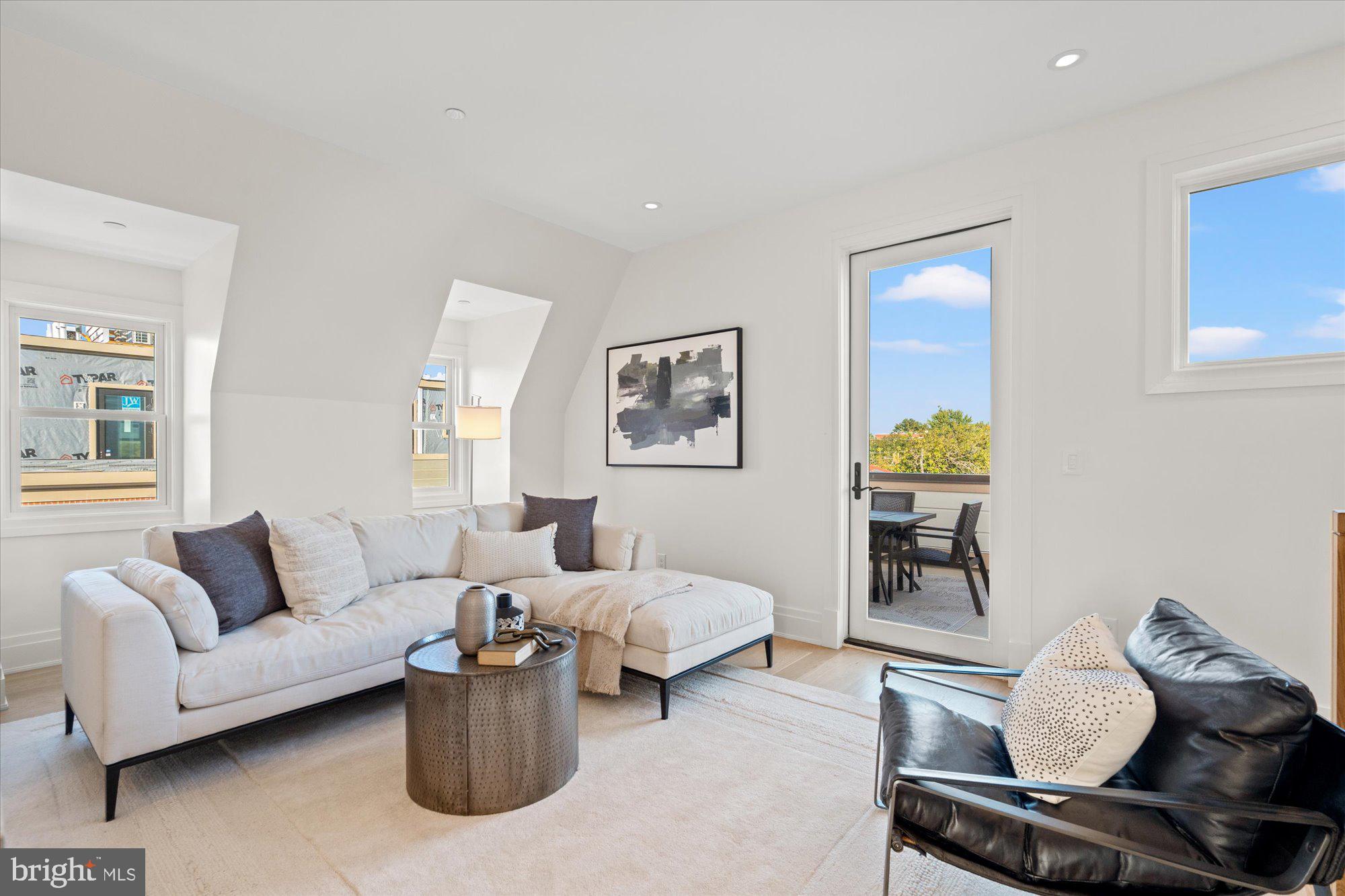 Real estate listing preview #54