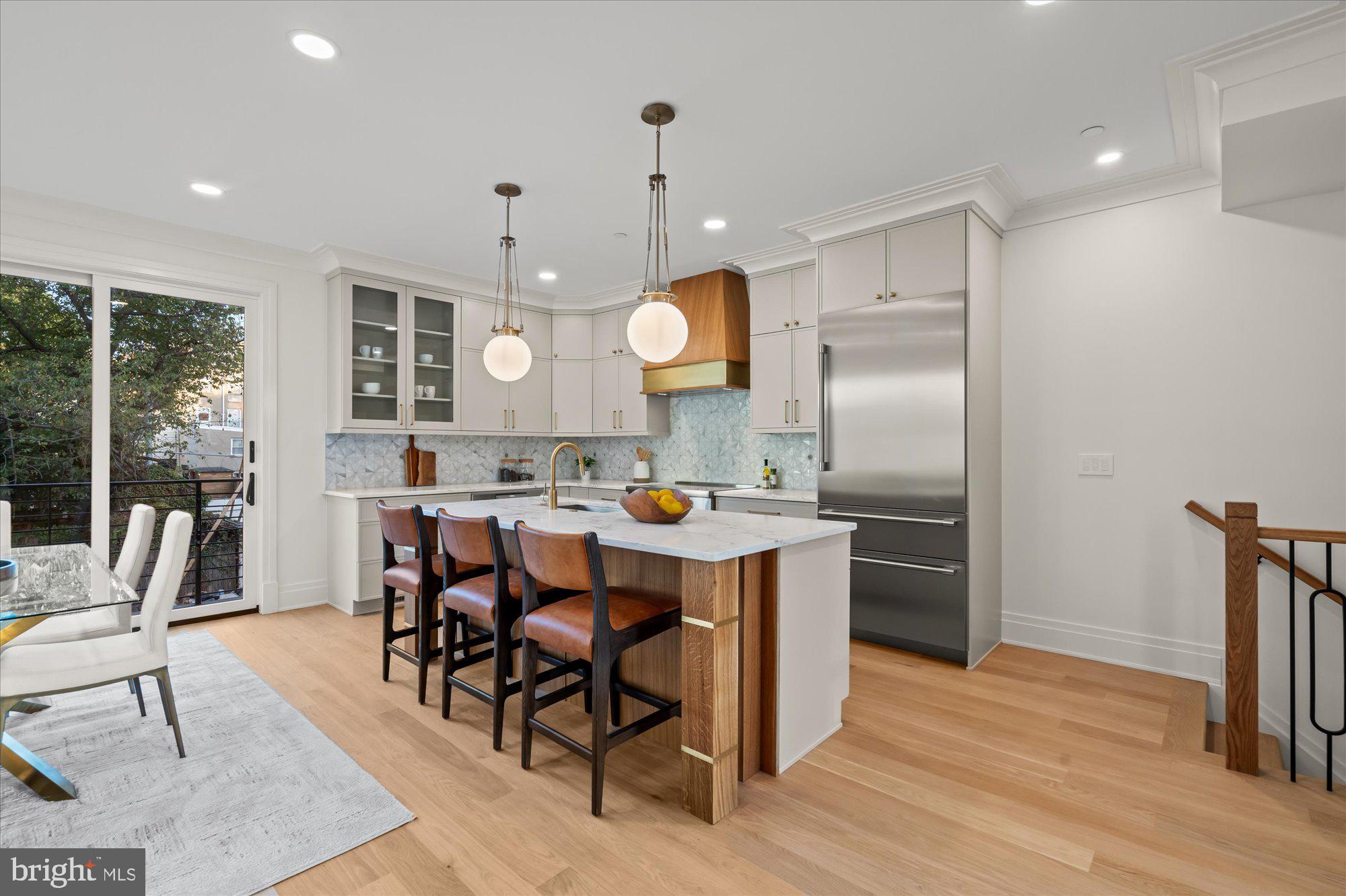 Real estate listing preview #10