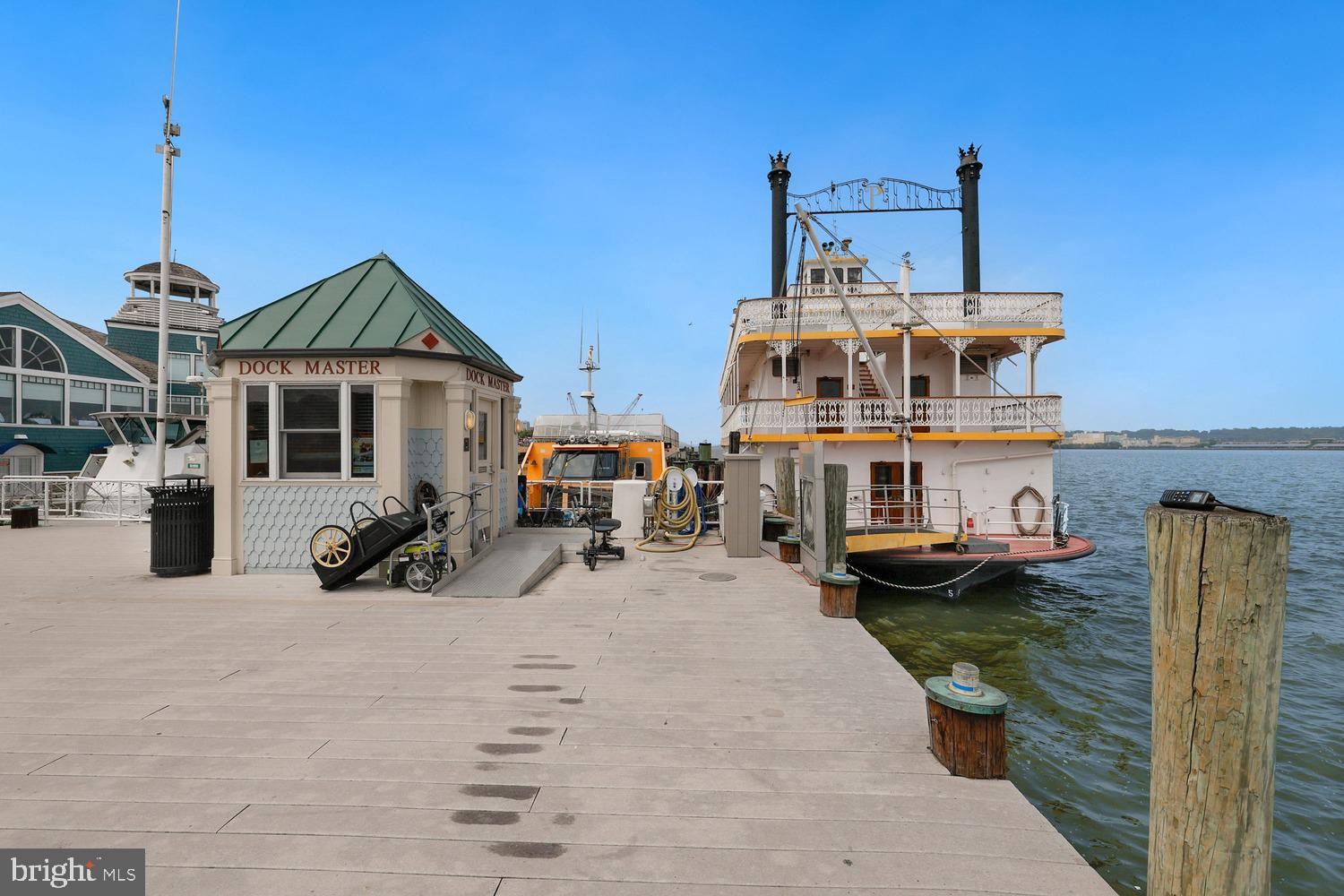 Real estate listing preview #46