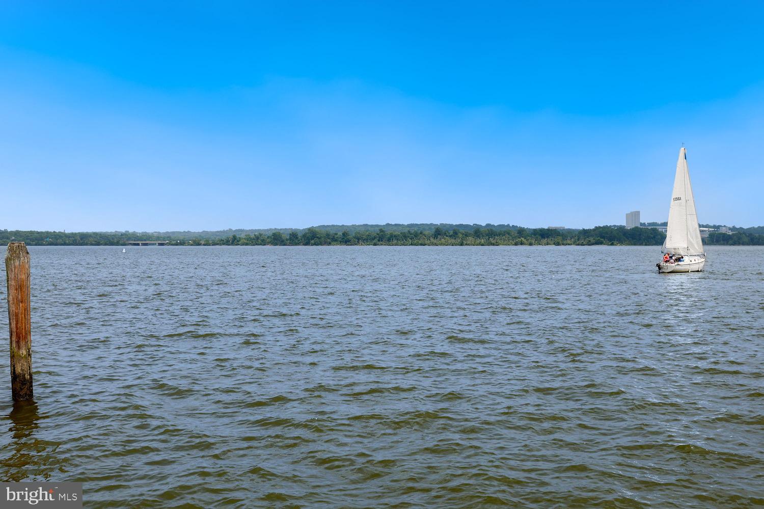 Real estate listing preview #35