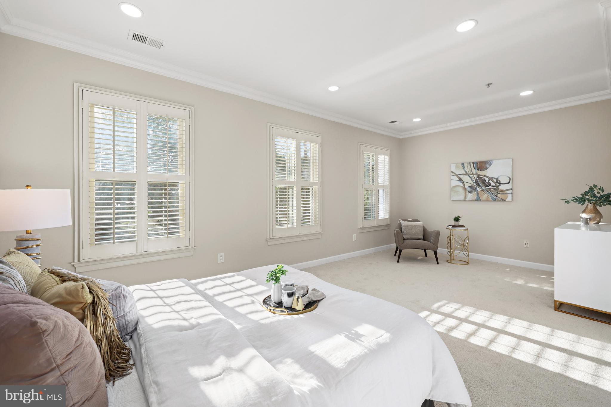 Real estate listing preview #15