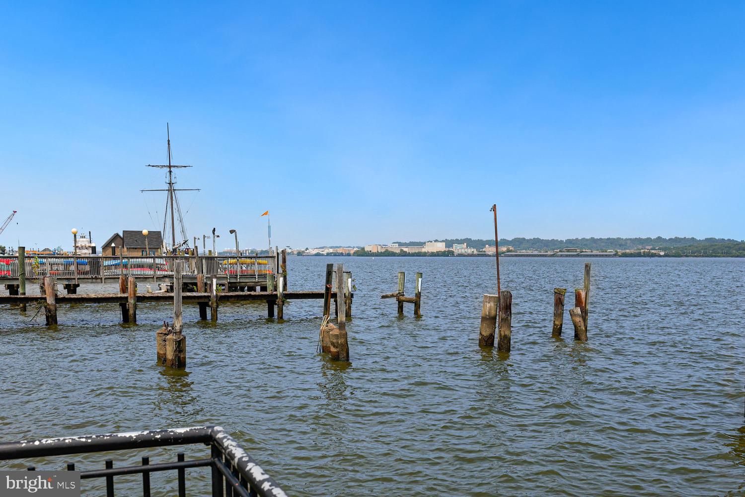 Real estate listing preview #36