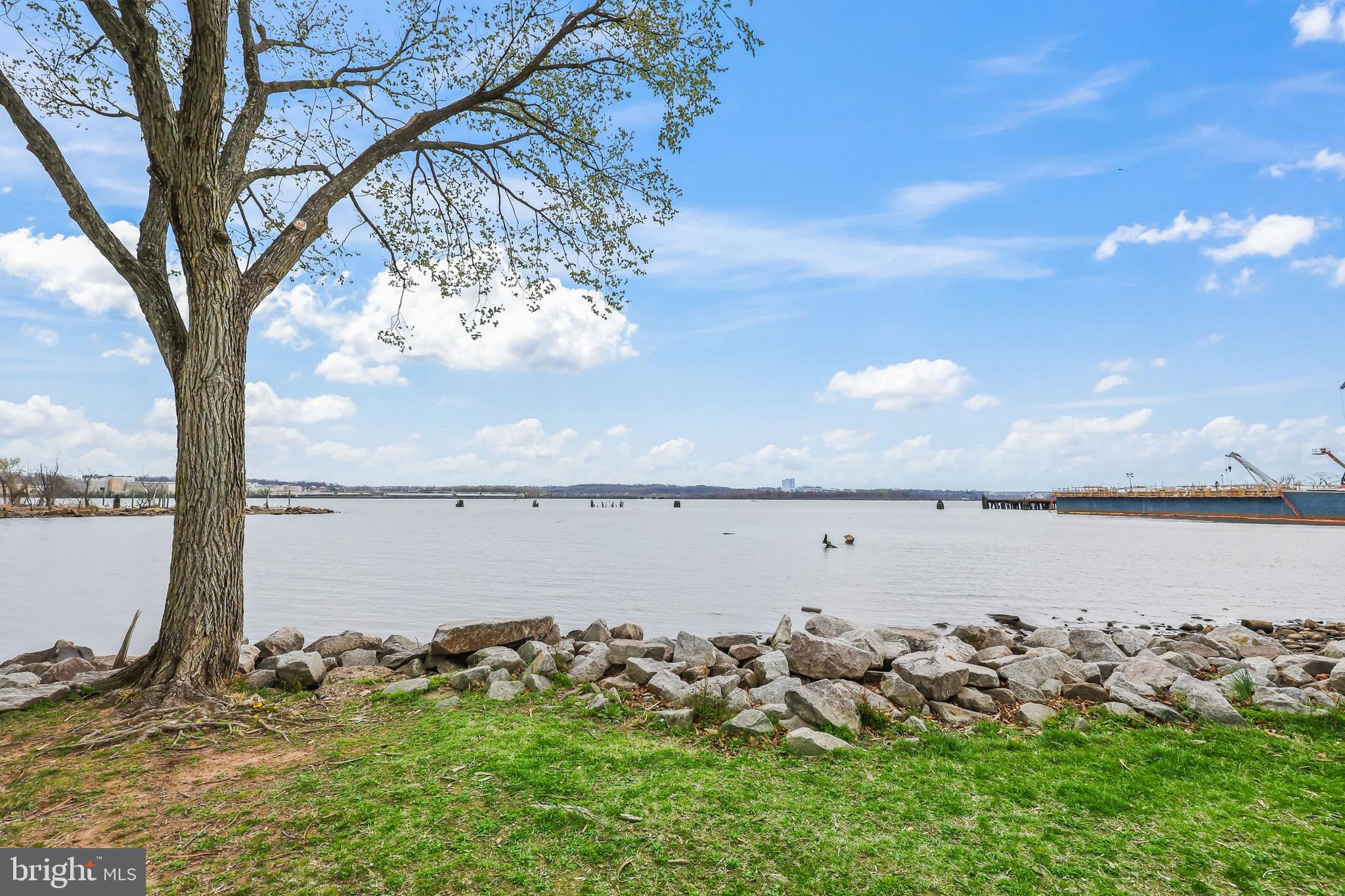 Real estate listing preview #32