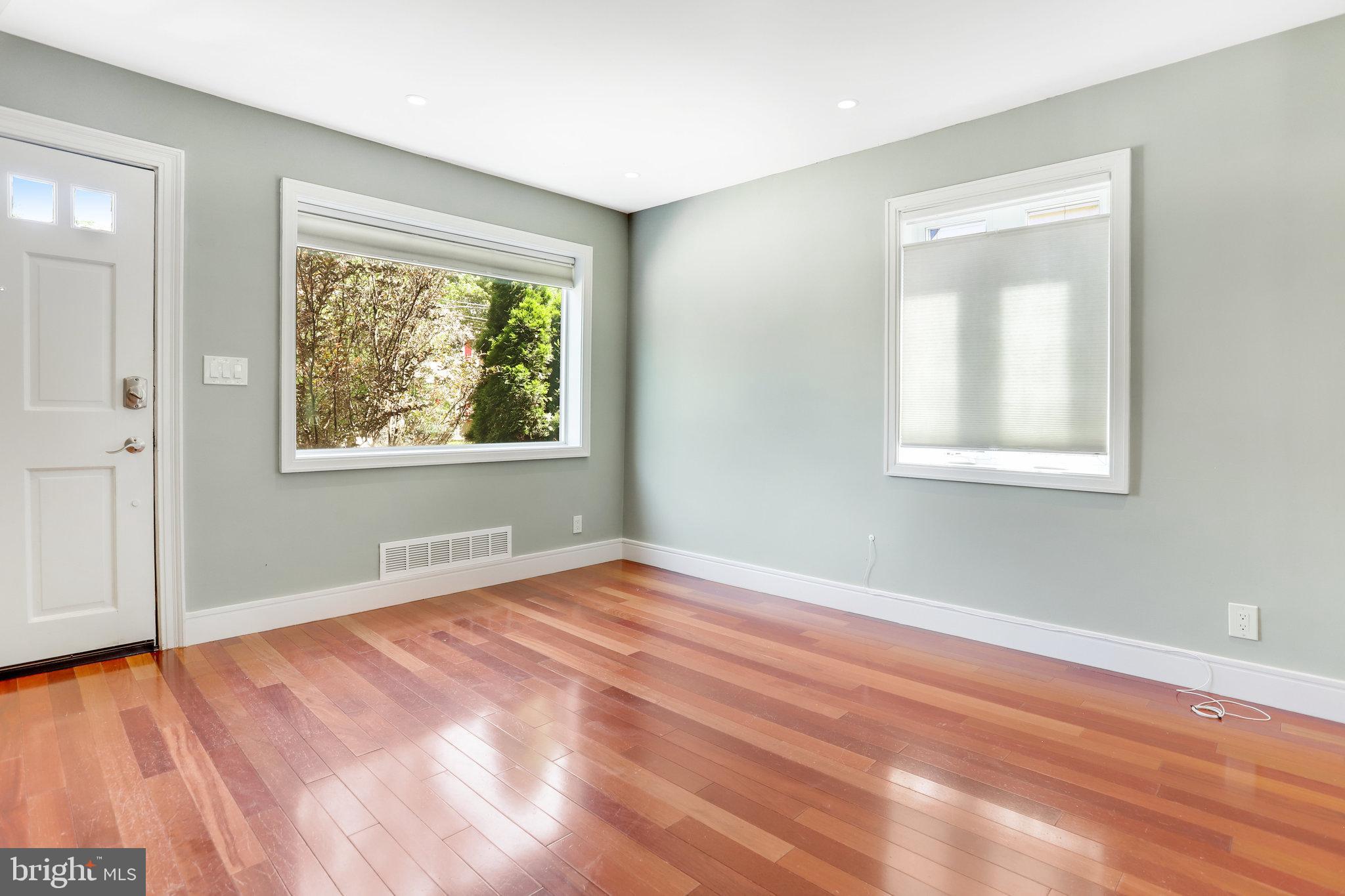 Real estate listing preview #47