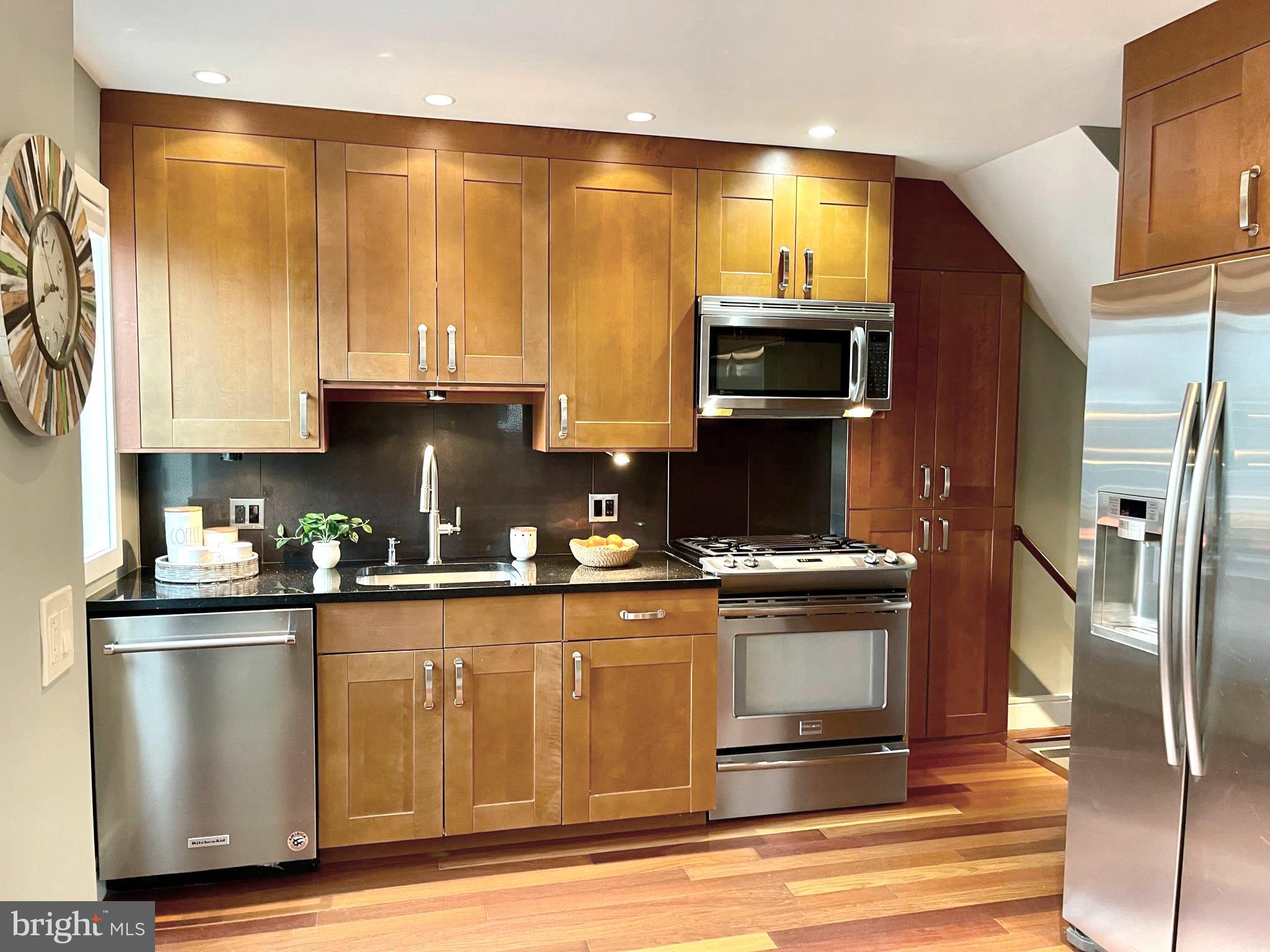 Real estate listing preview #21