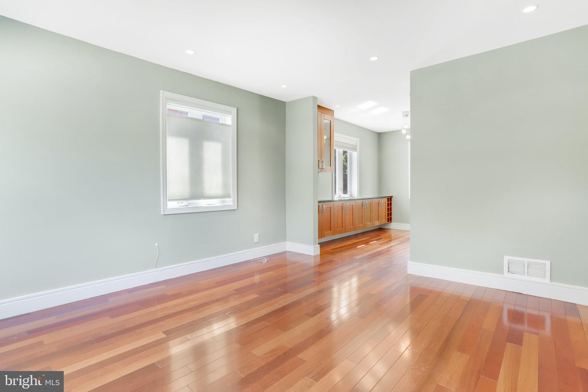 Real estate listing preview #50