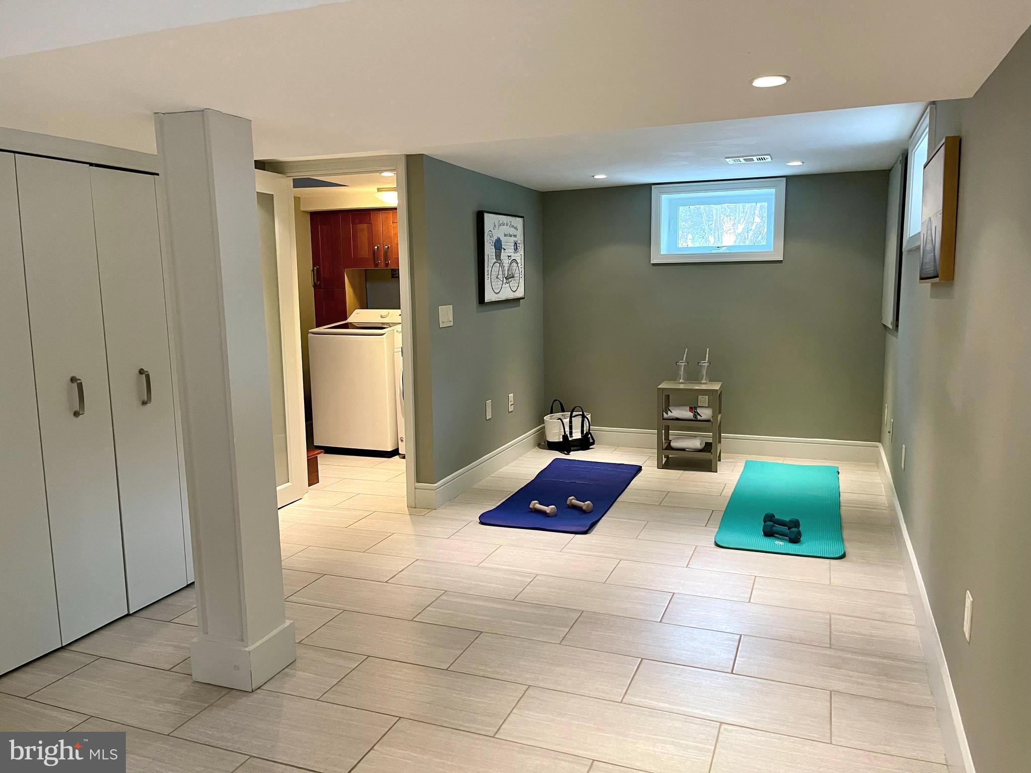 Real estate listing preview #34