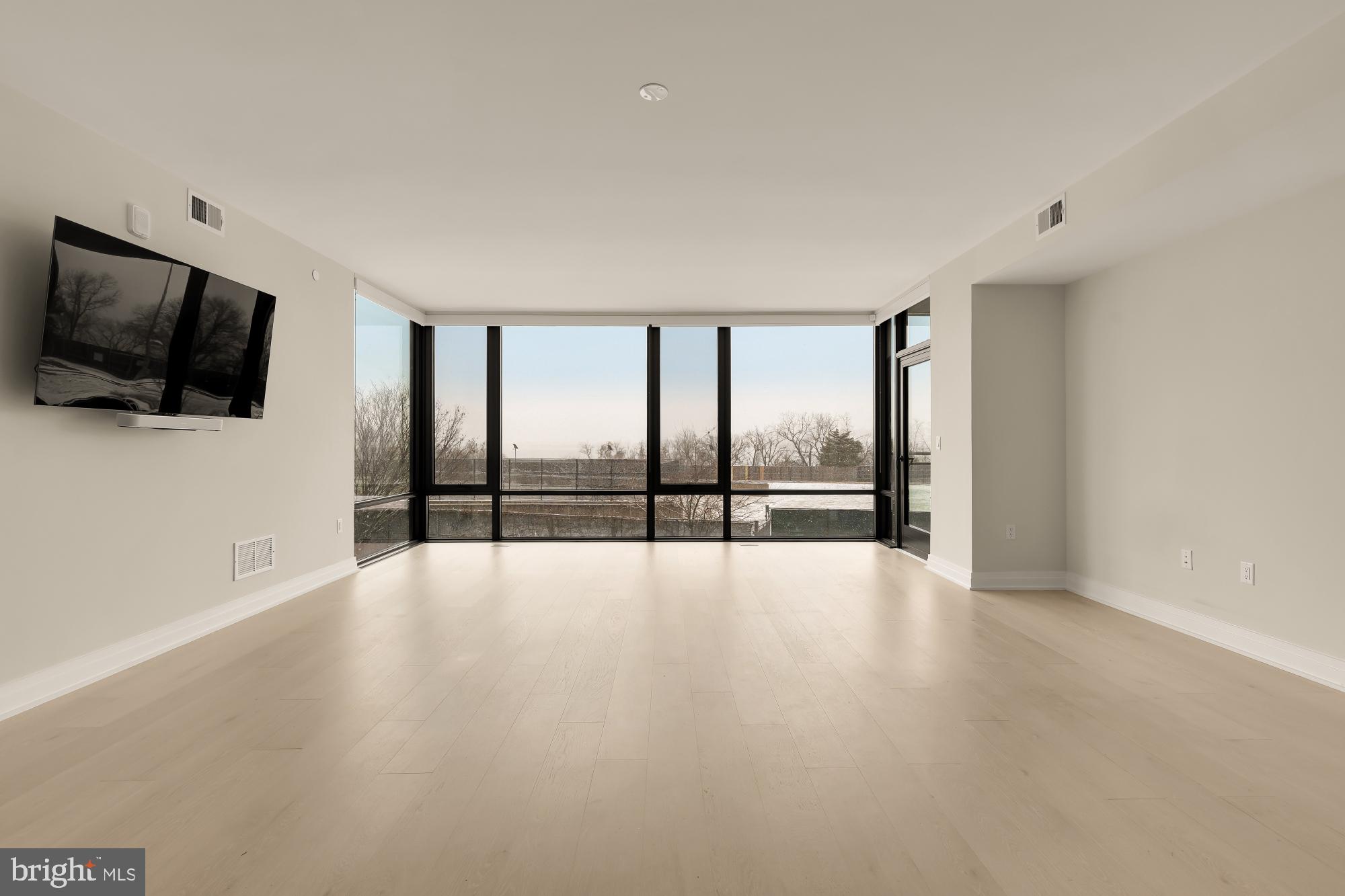 Real estate listing preview #27