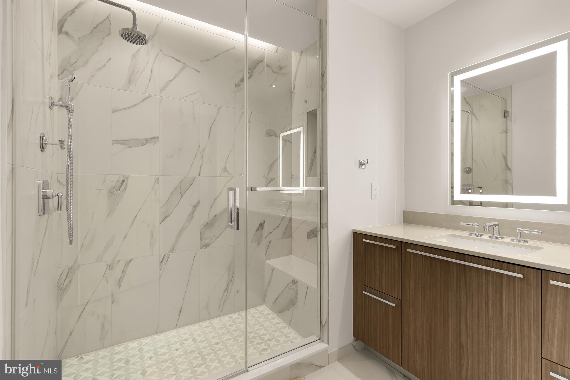 Real estate listing preview #35