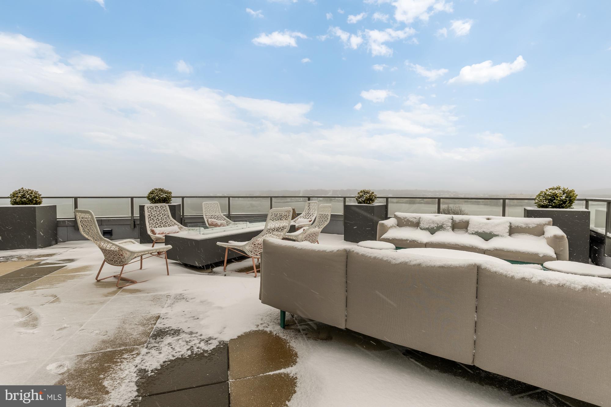 Real estate listing preview #4