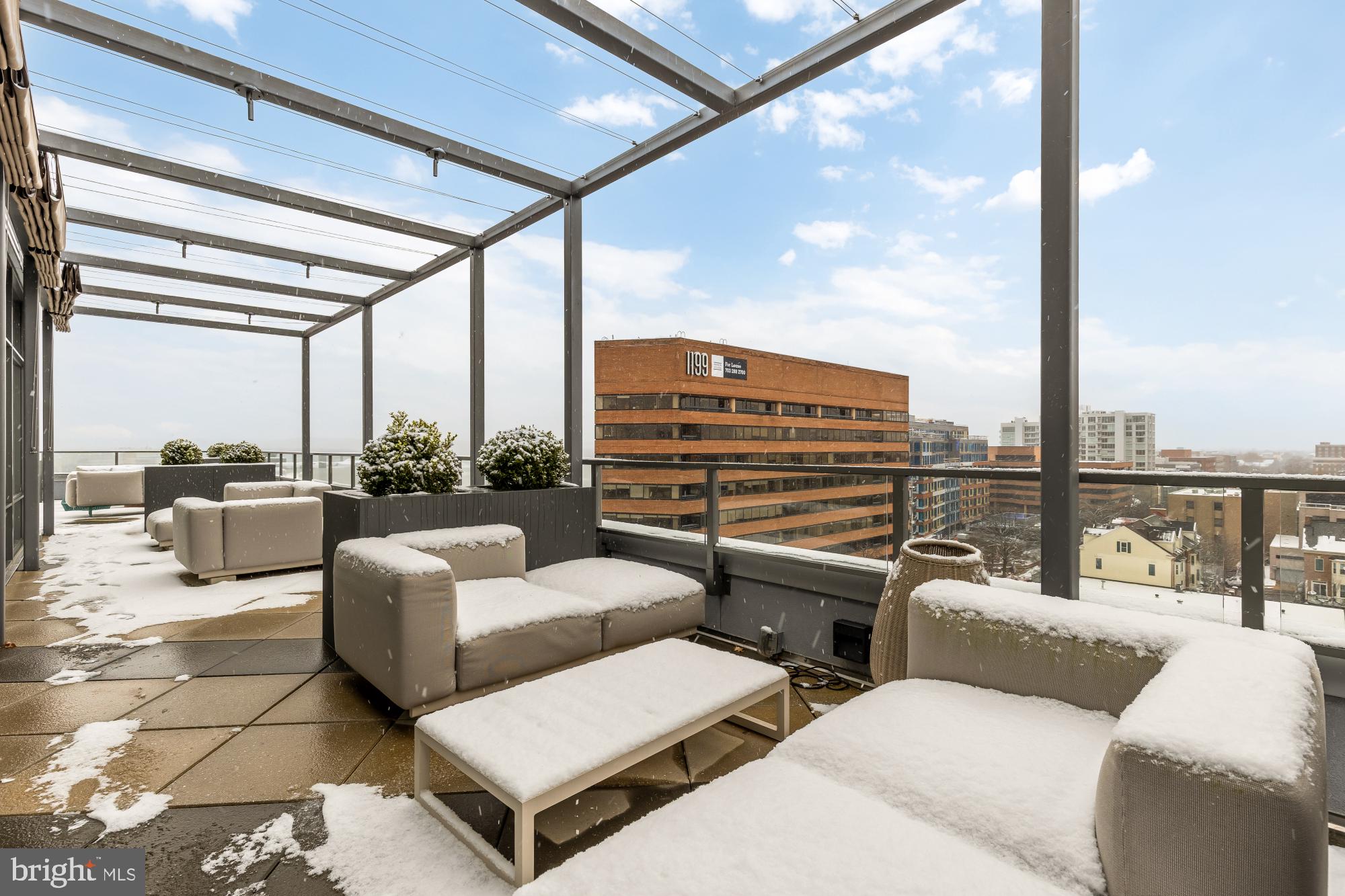 Real estate listing preview #6