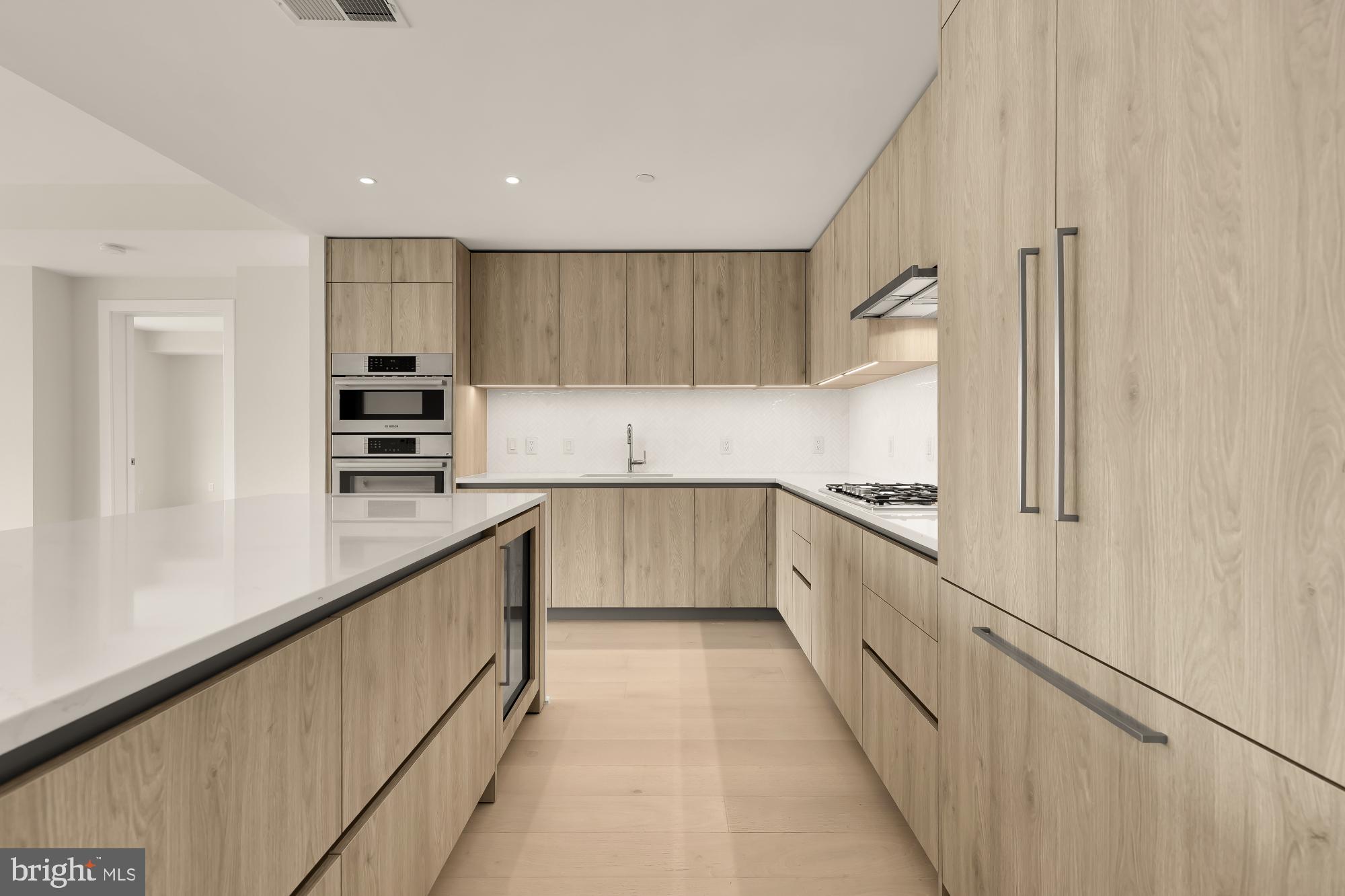 Real estate listing preview #19