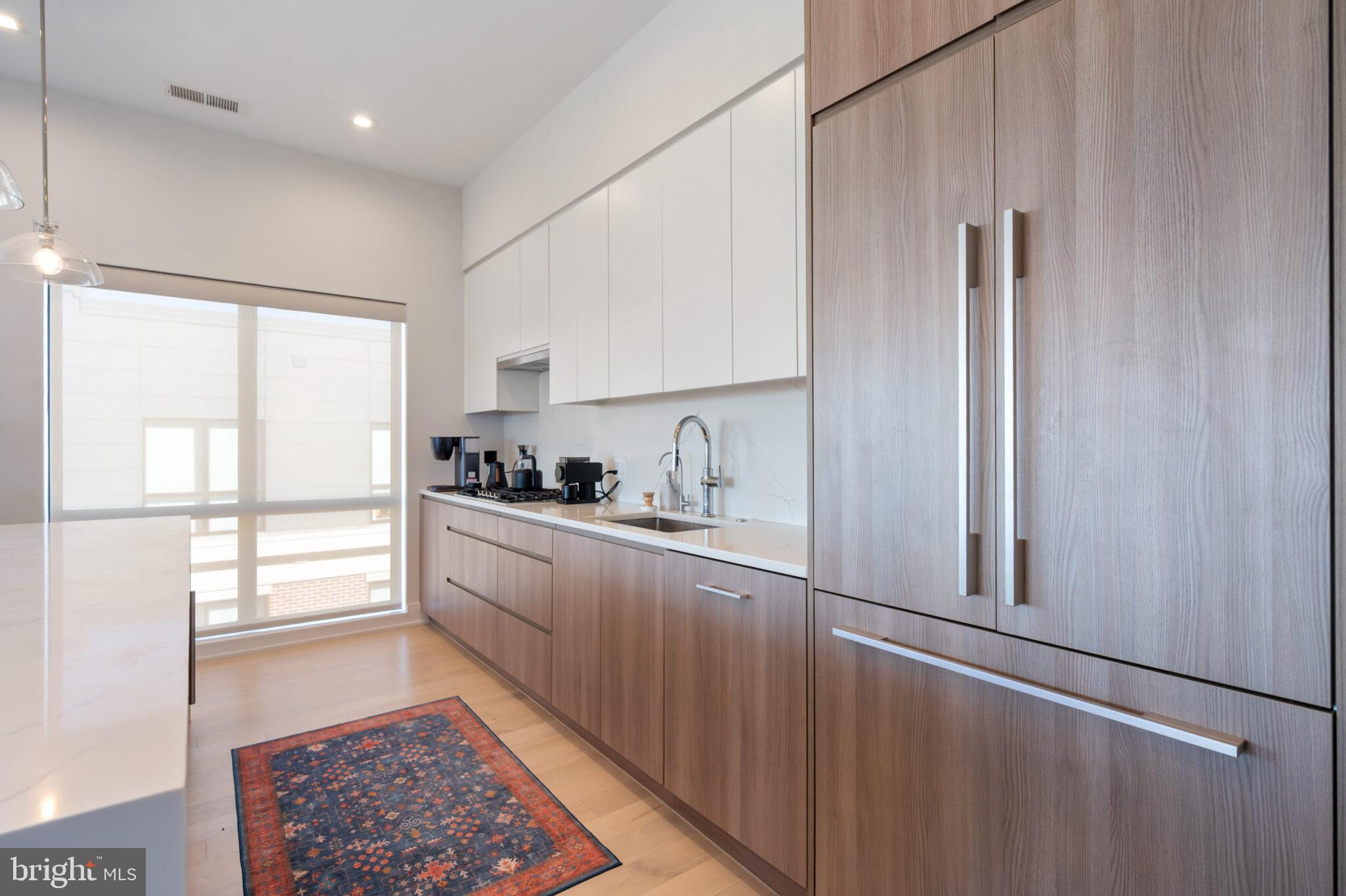 Real estate listing preview #14