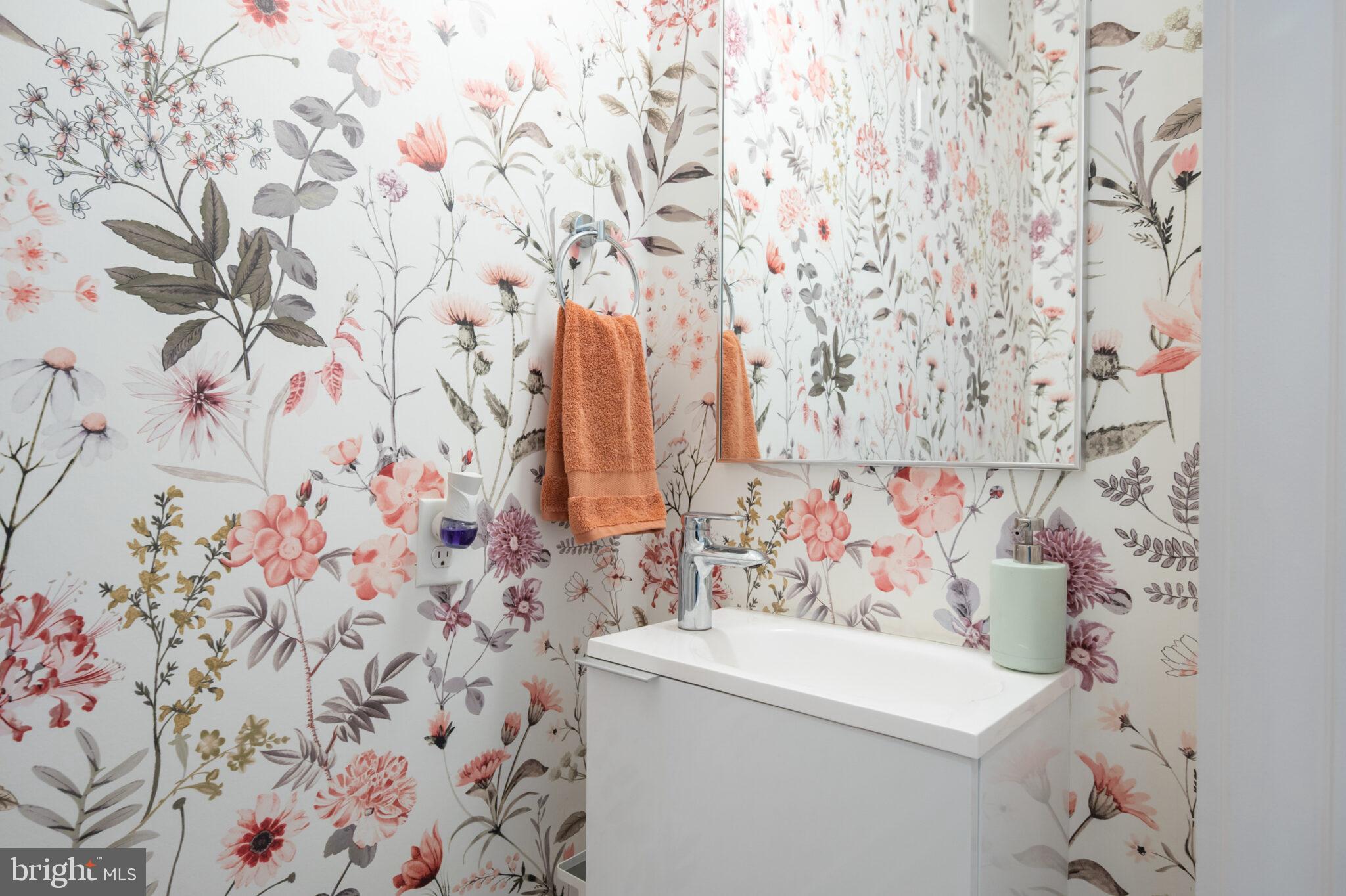 Real estate listing preview #18