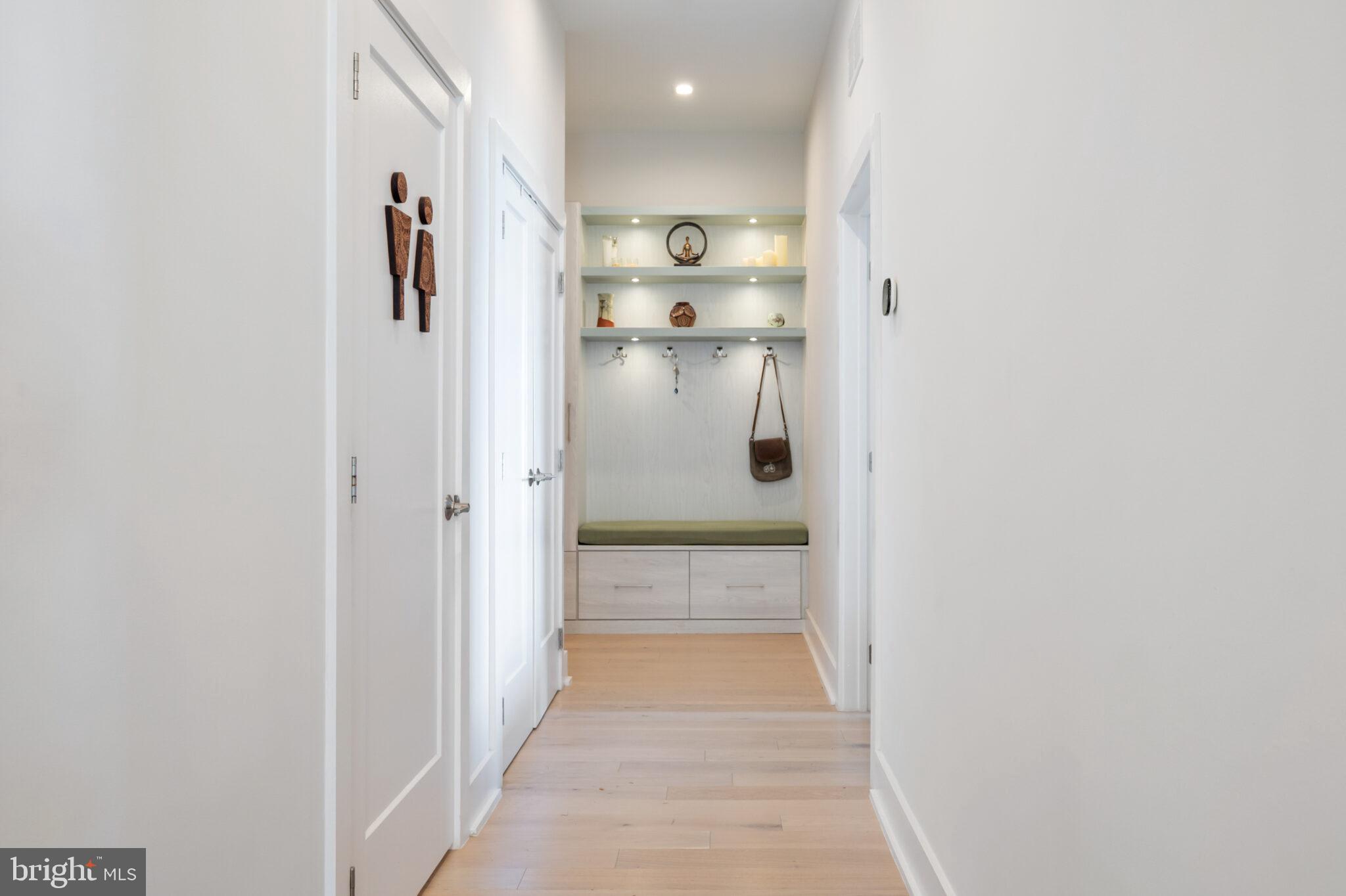 Real estate listing preview #6