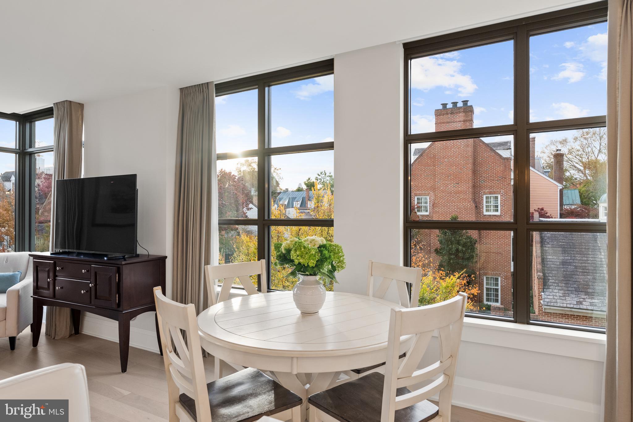 Real estate listing preview #22