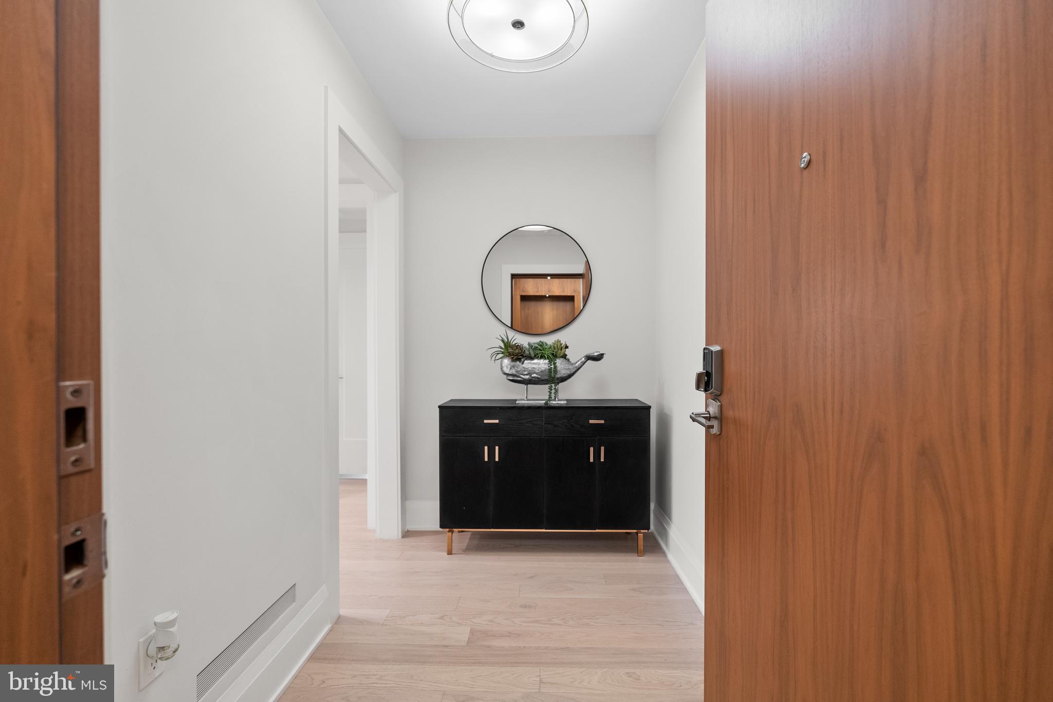 Real estate listing preview #11