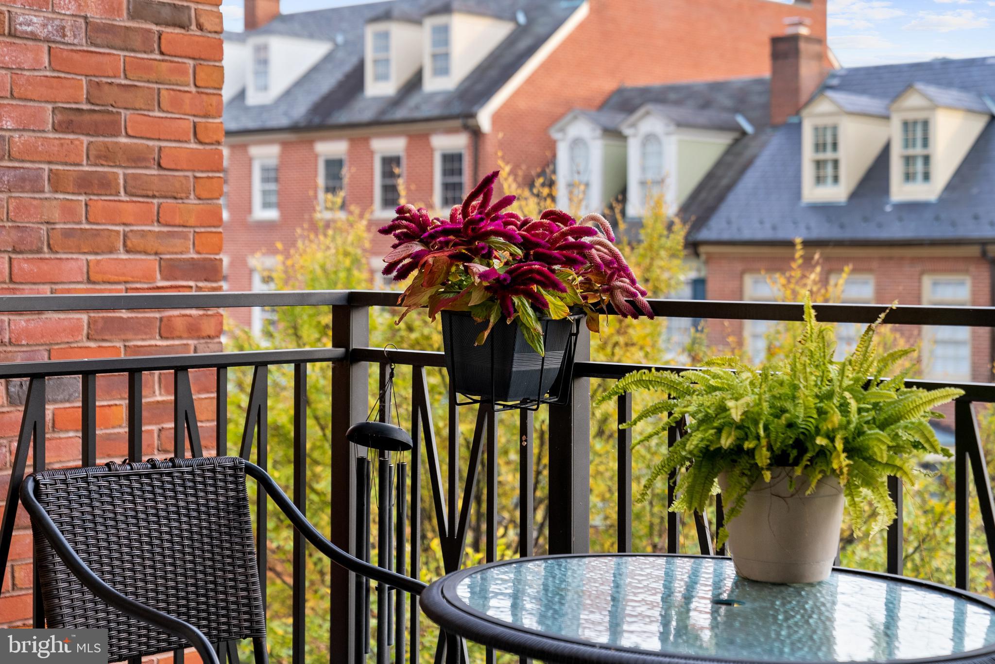 Real estate listing preview #33