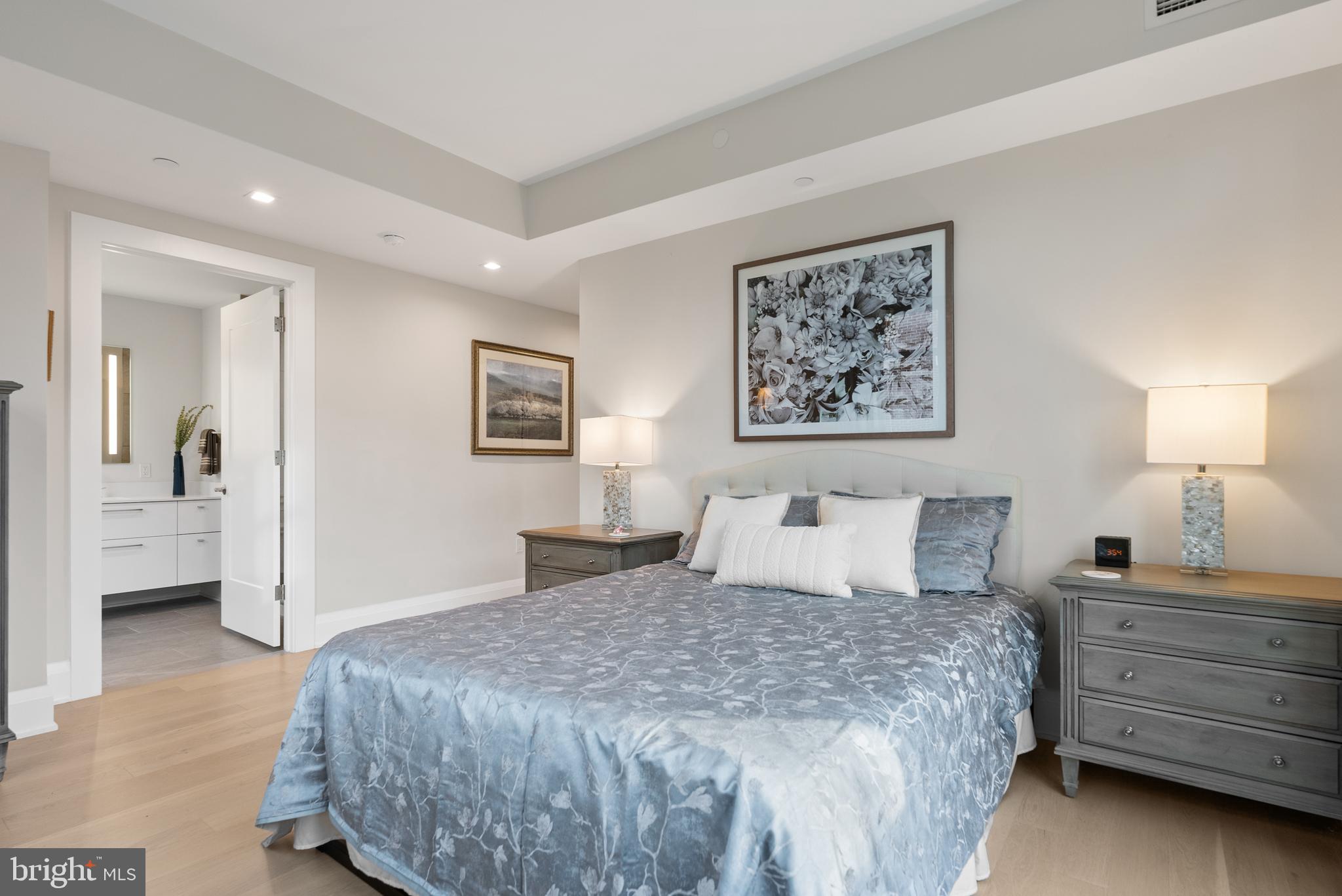 Real estate listing preview #26