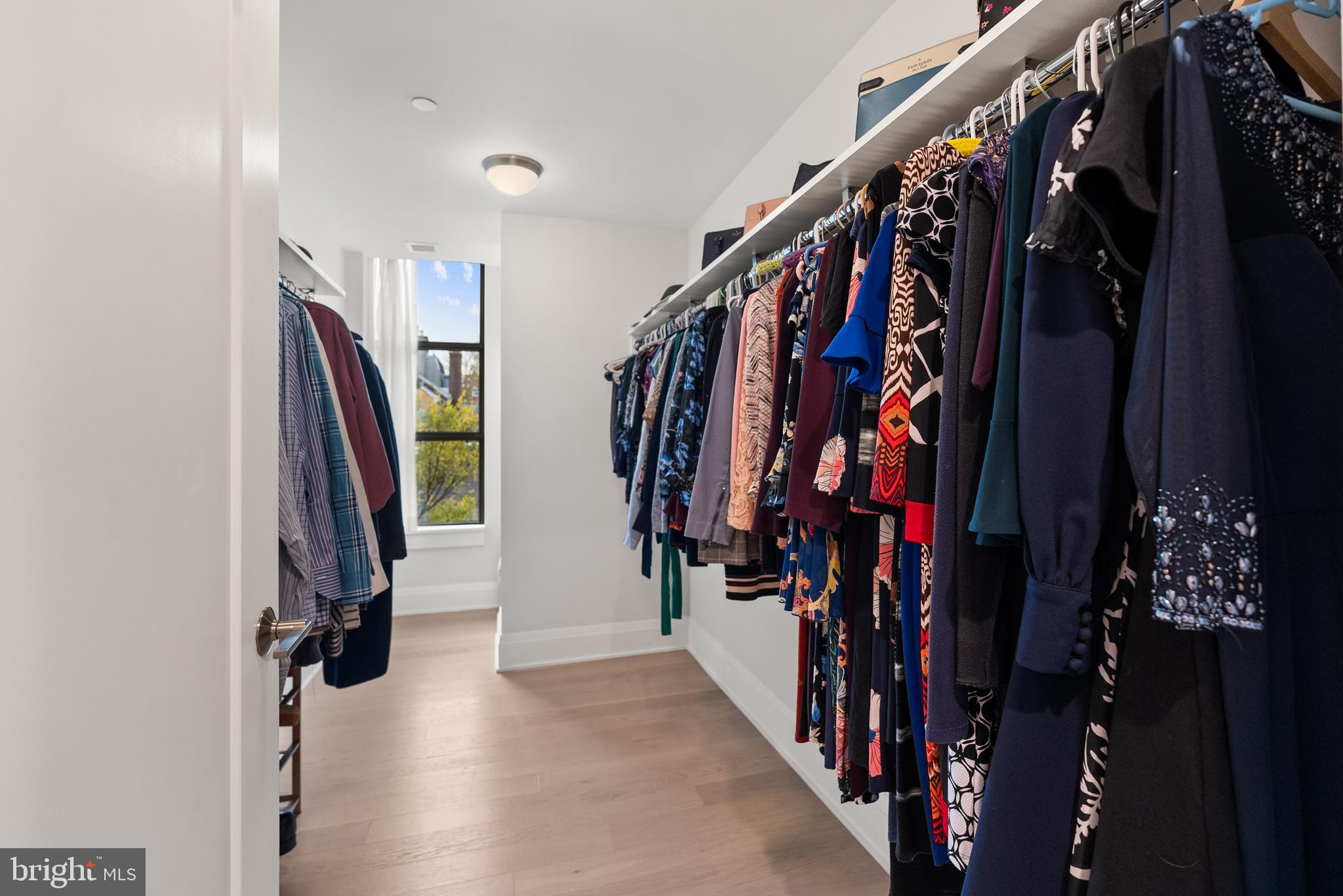 Real estate listing preview #29