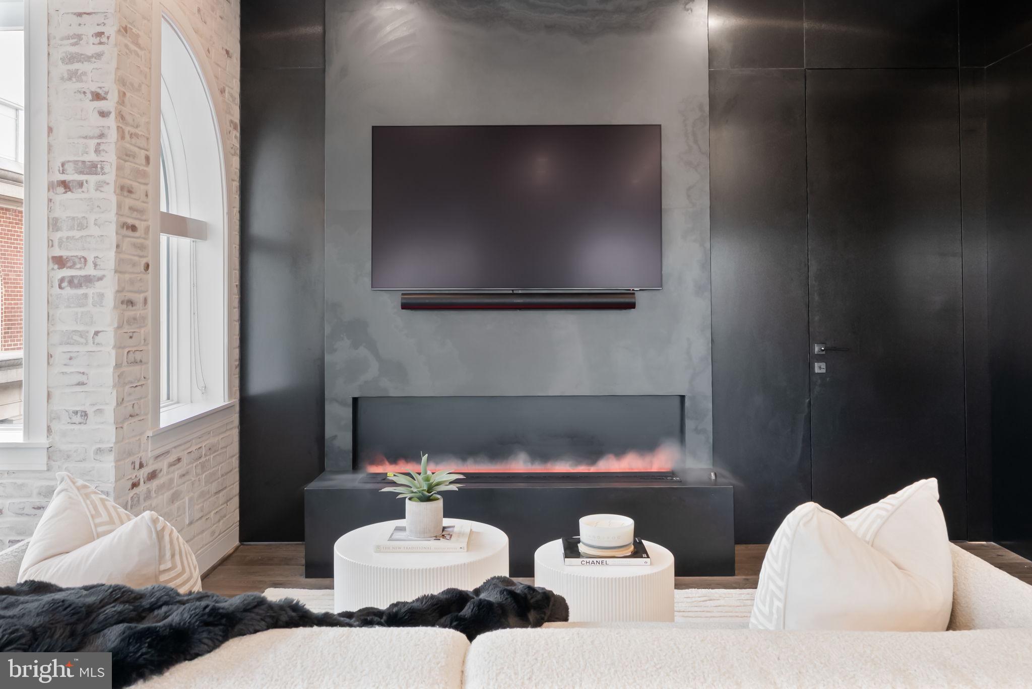 Real estate listing preview #16