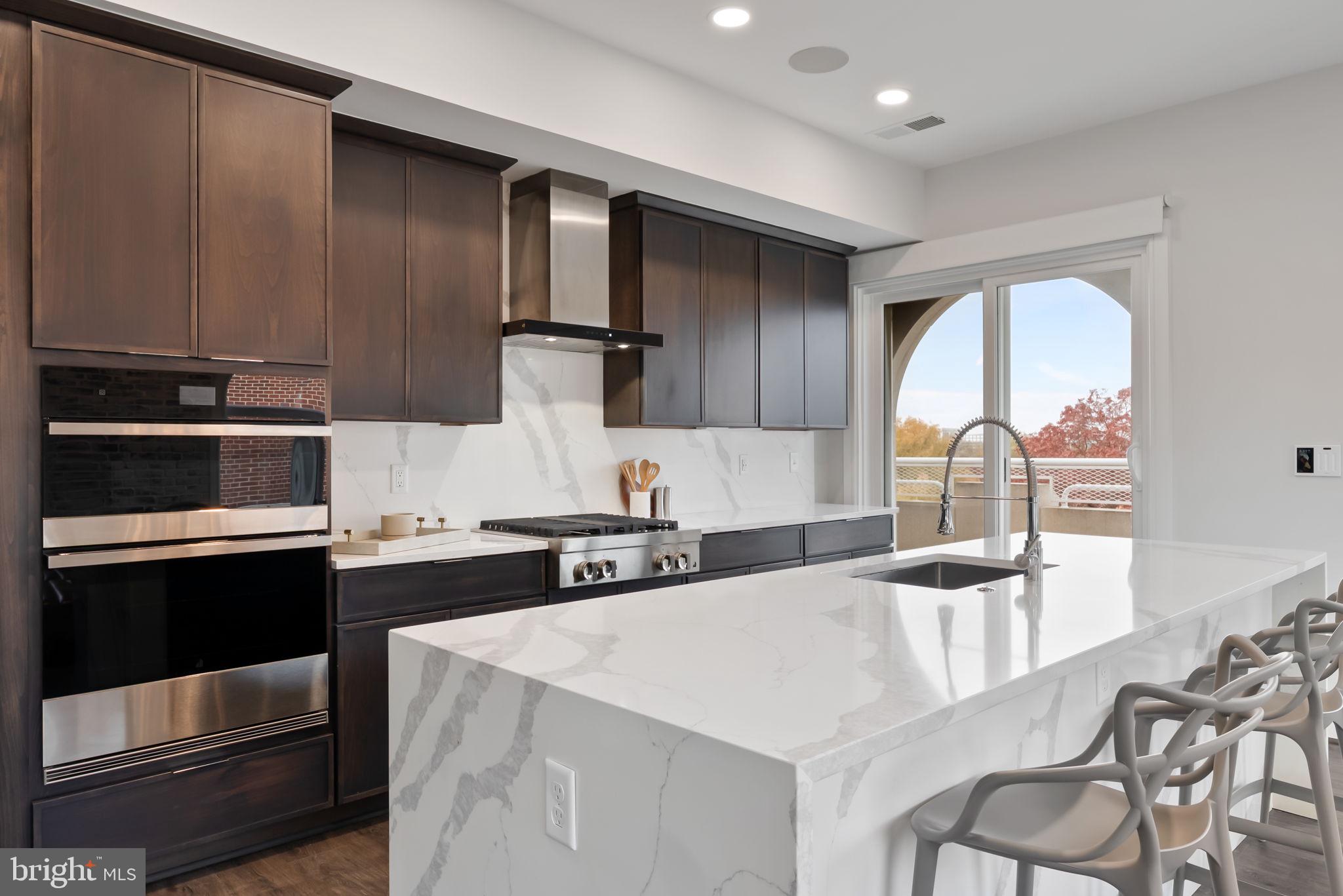 Real estate listing preview #10