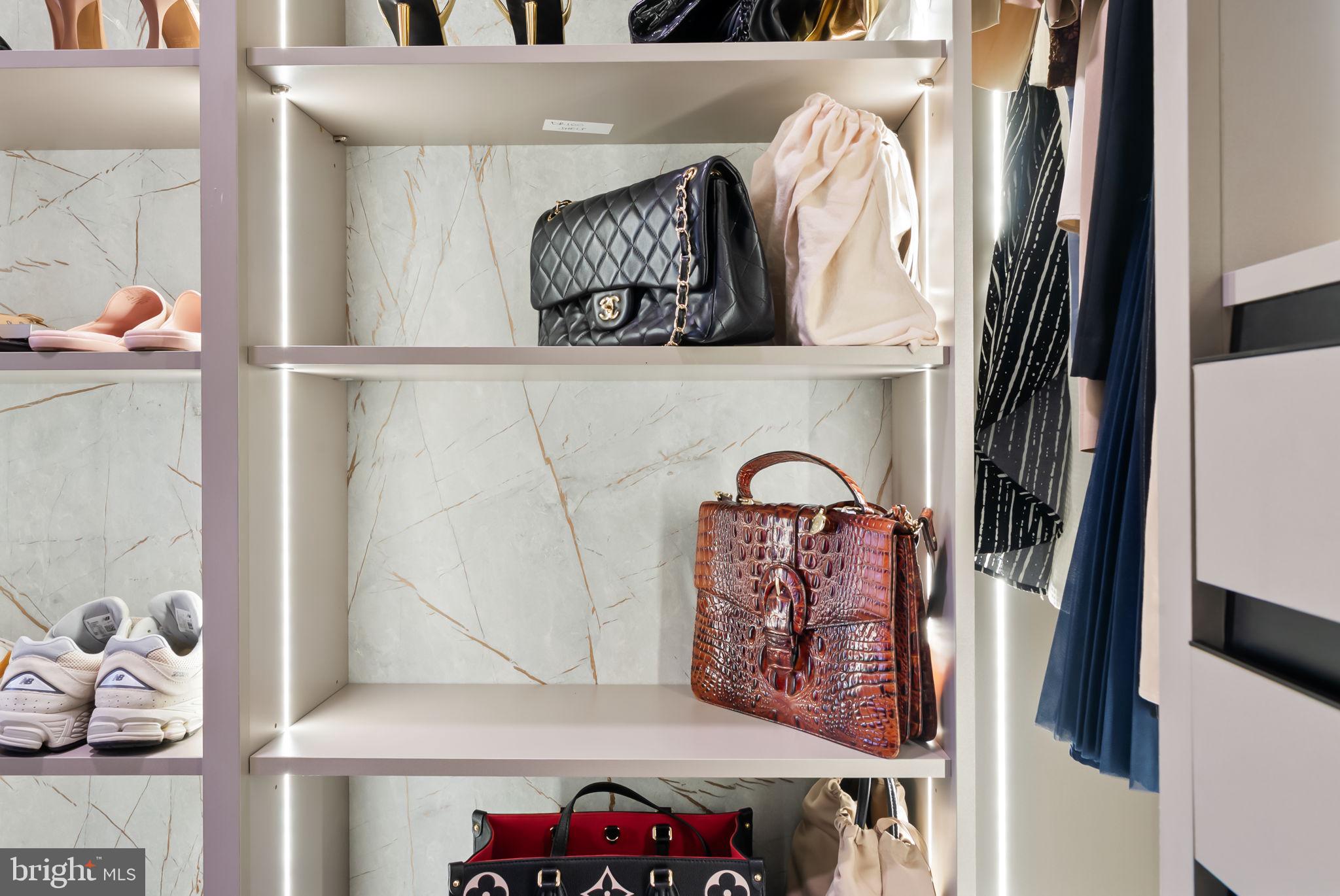 Real estate listing preview #22