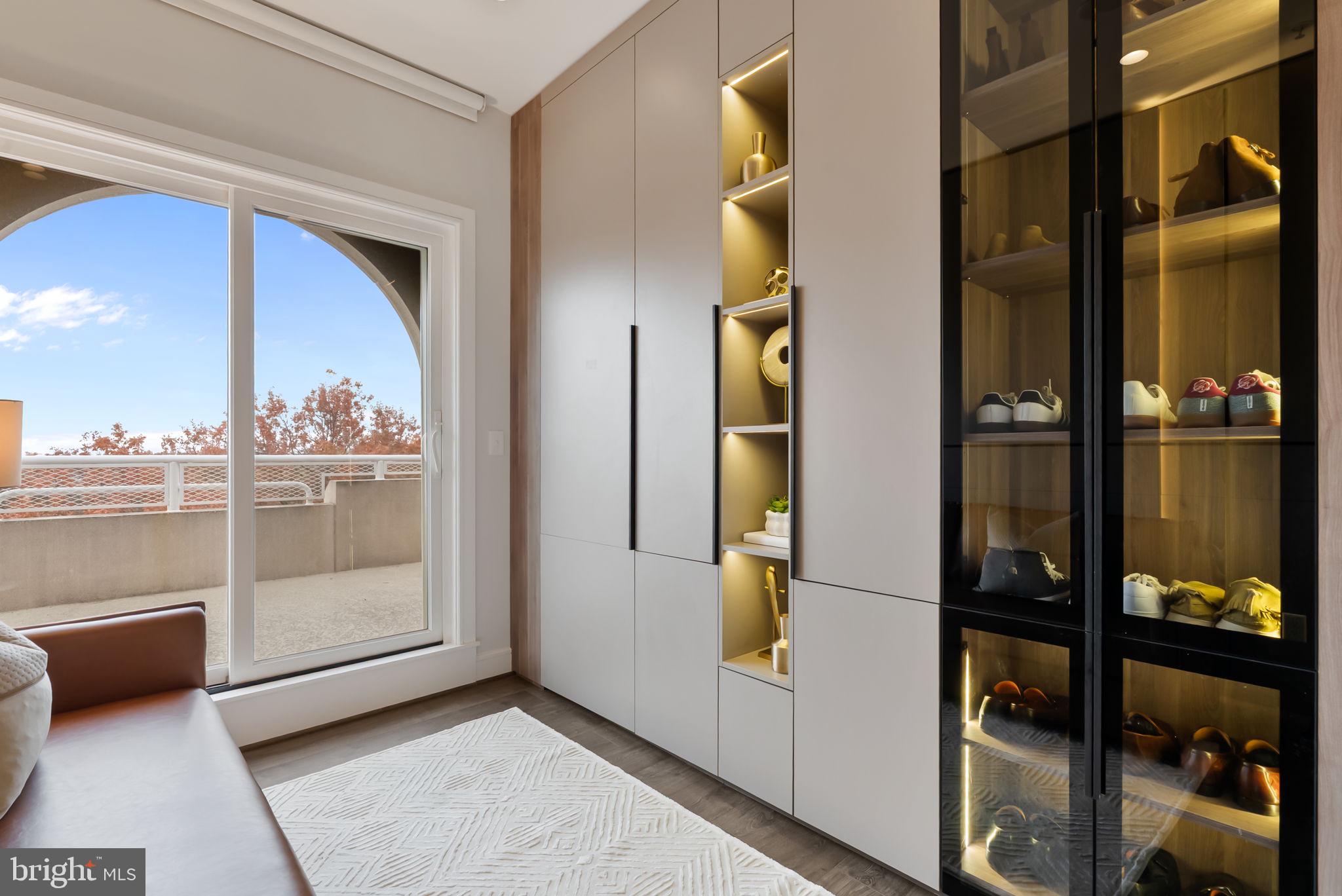 Real estate listing preview #32