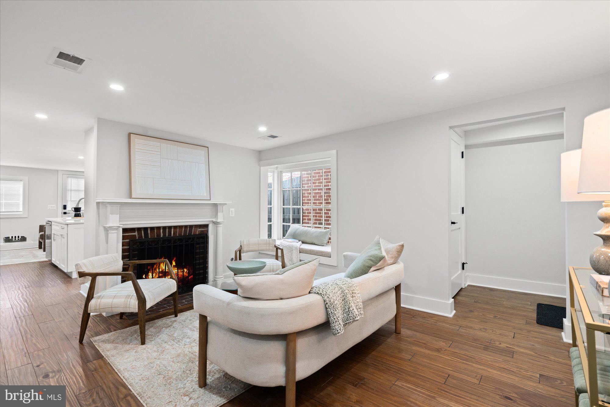 Real estate listing preview #38