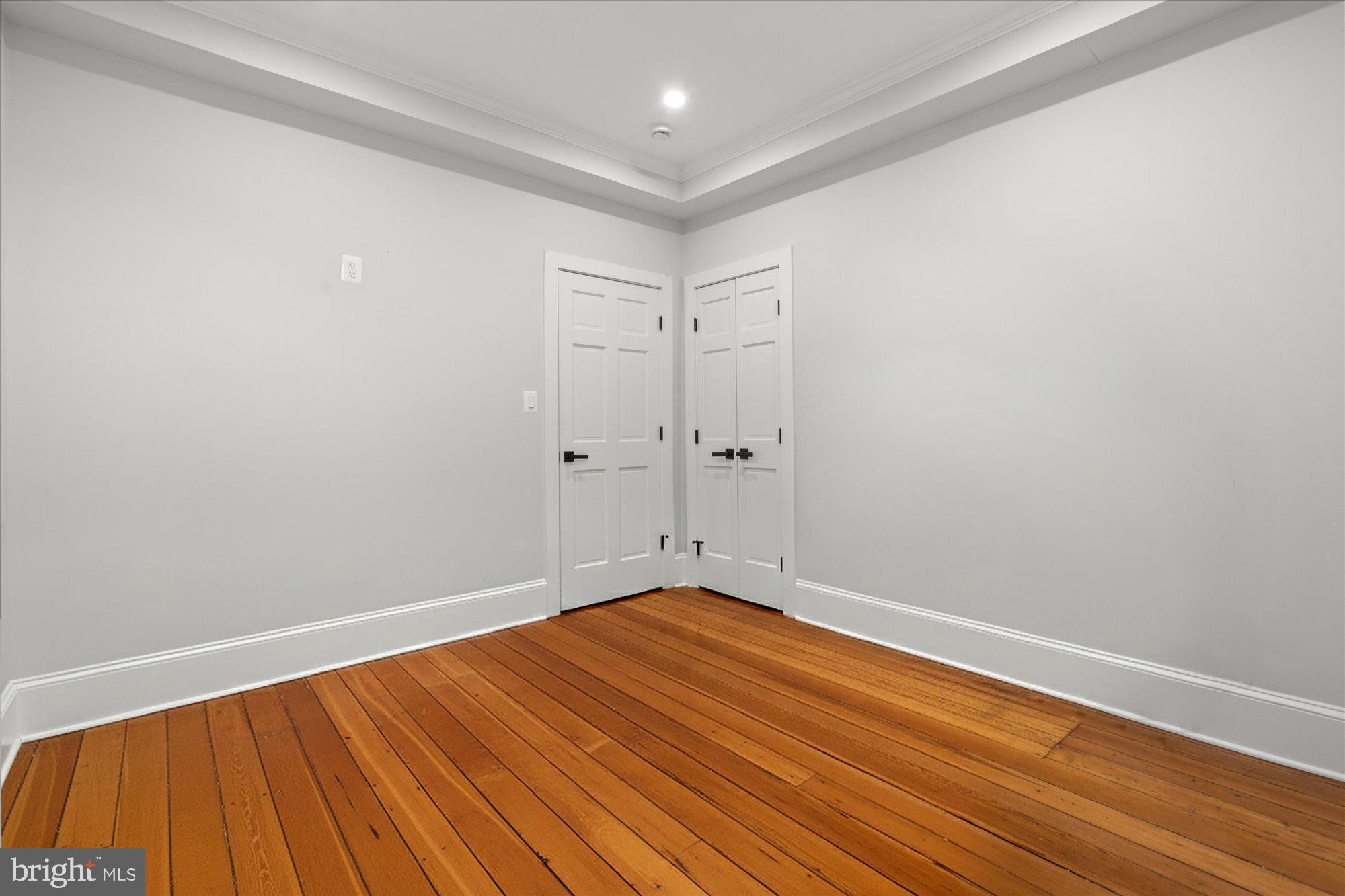 Real estate listing preview #22