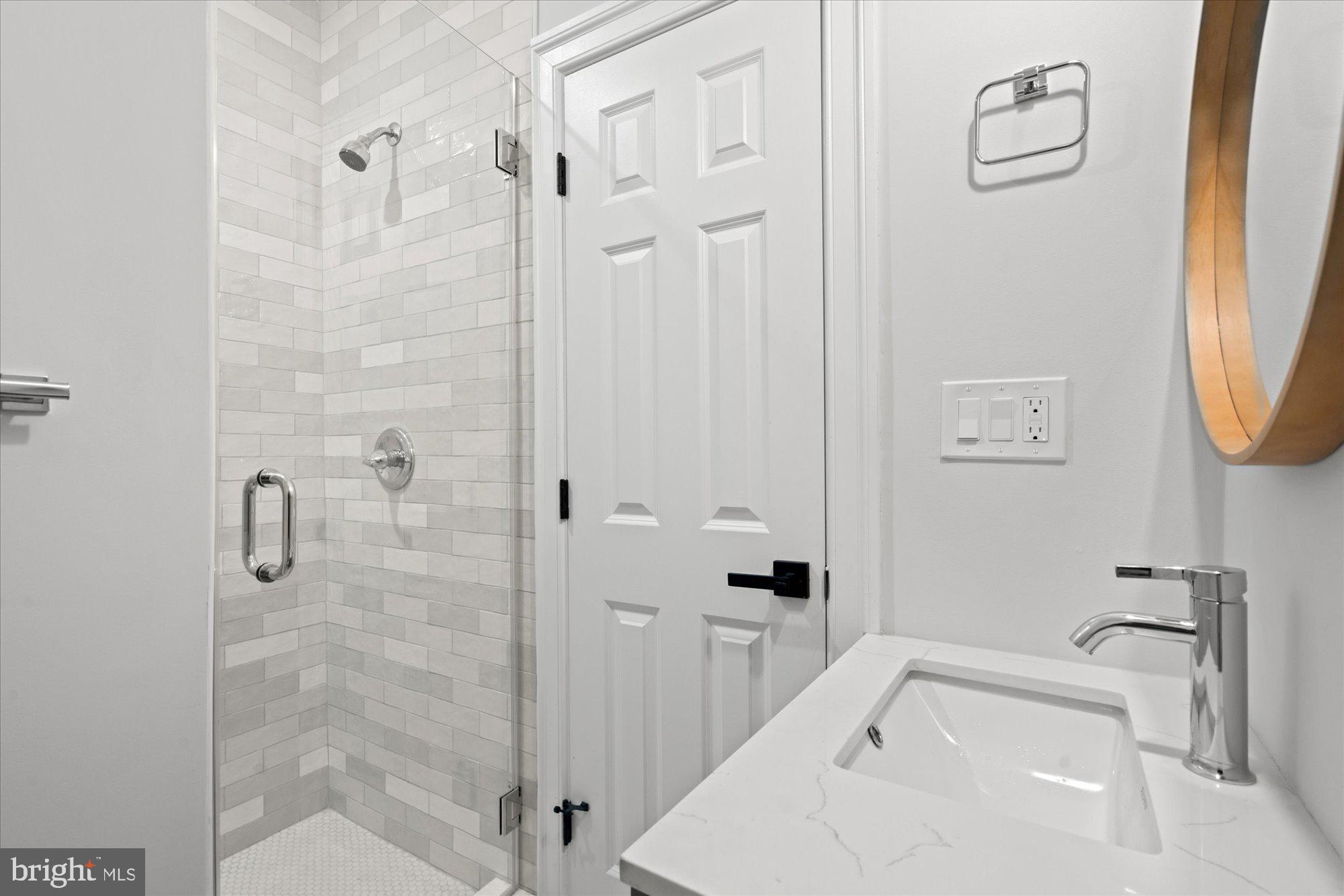 Real estate listing preview #34