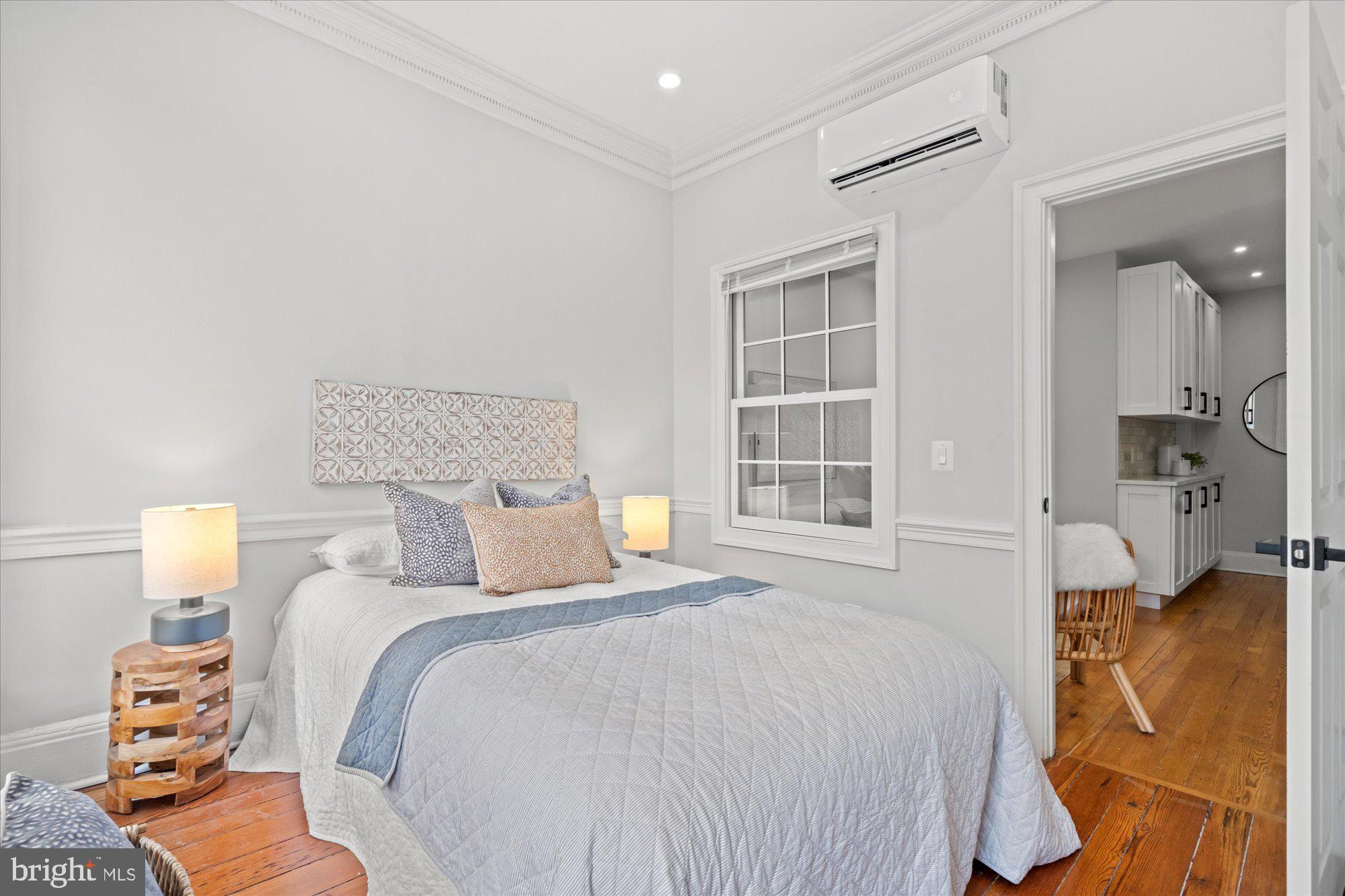 Real estate listing preview #13