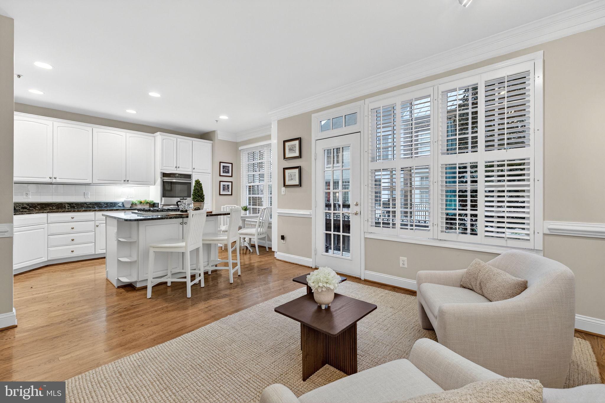 Real estate listing preview #15