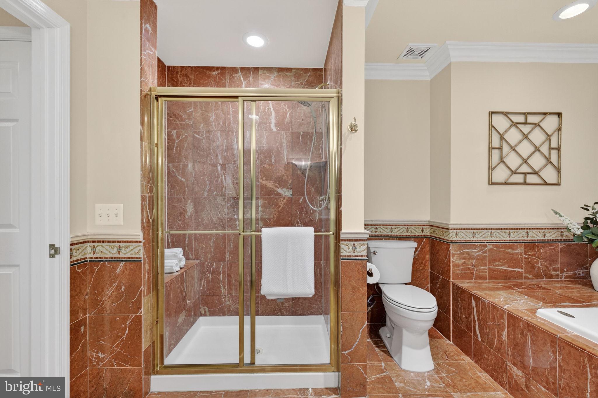 Real estate listing preview #25