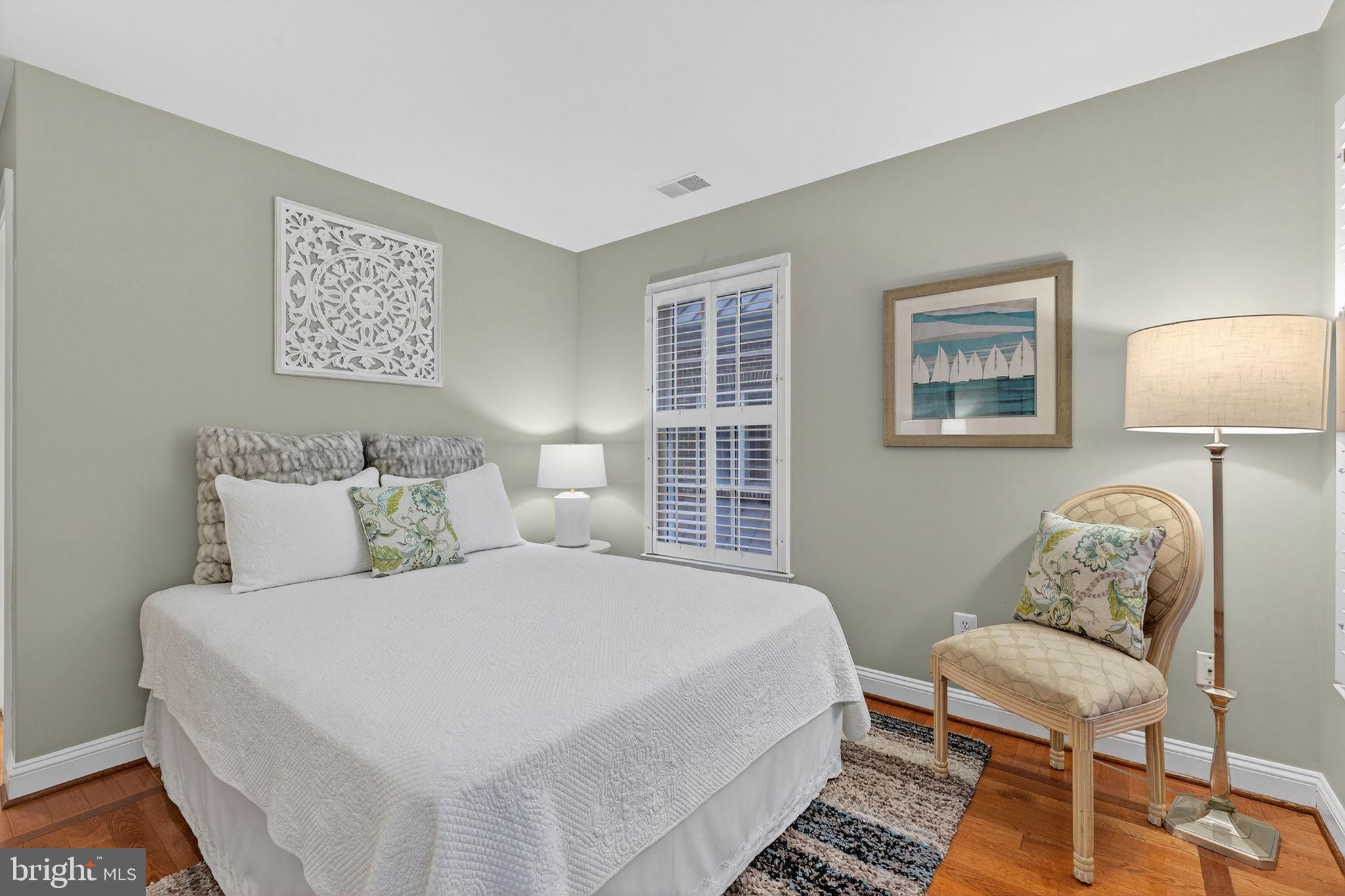 Real estate listing preview #20