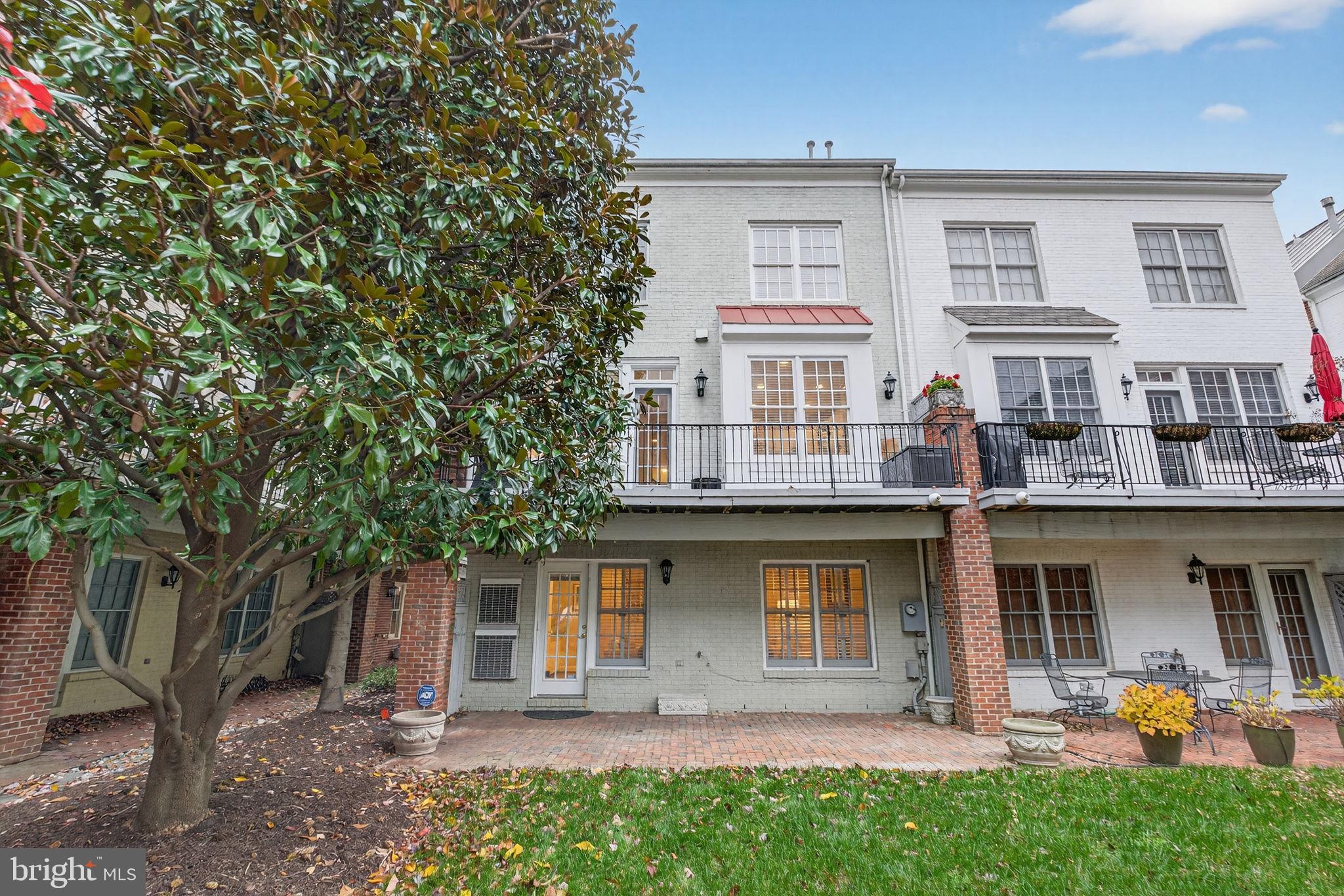 Real estate listing preview #34