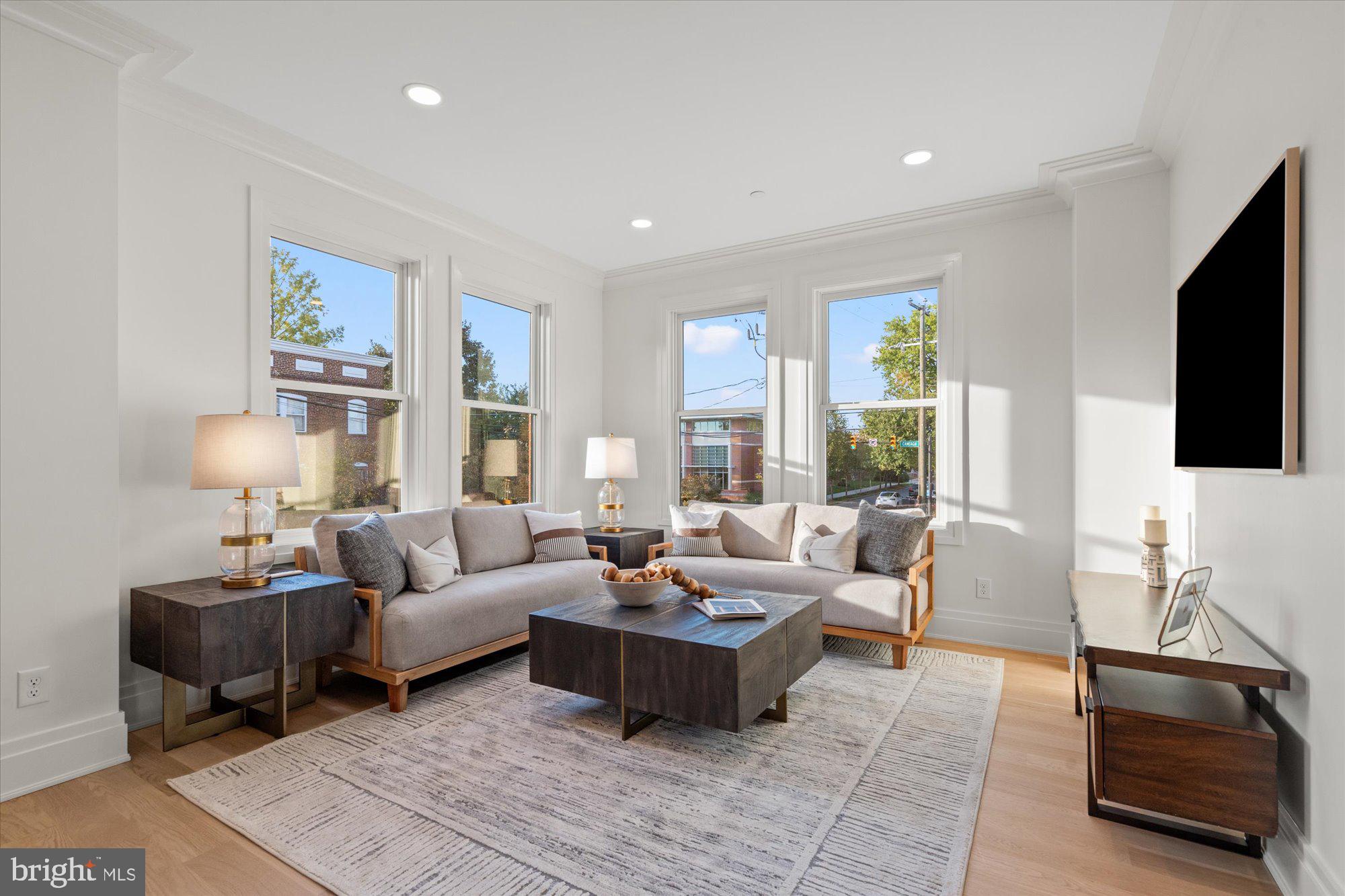 Real estate listing preview #28