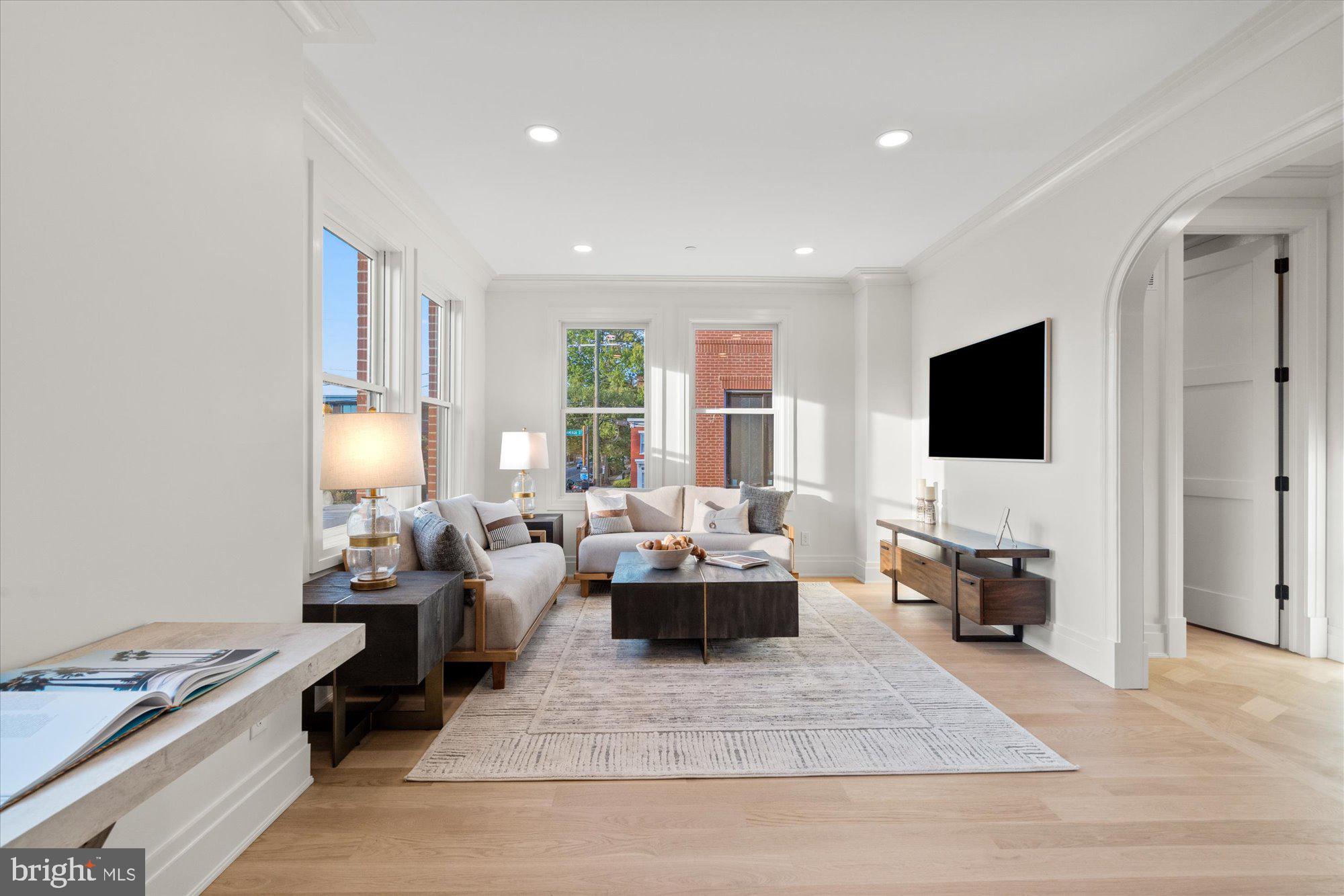 Real estate listing preview #29