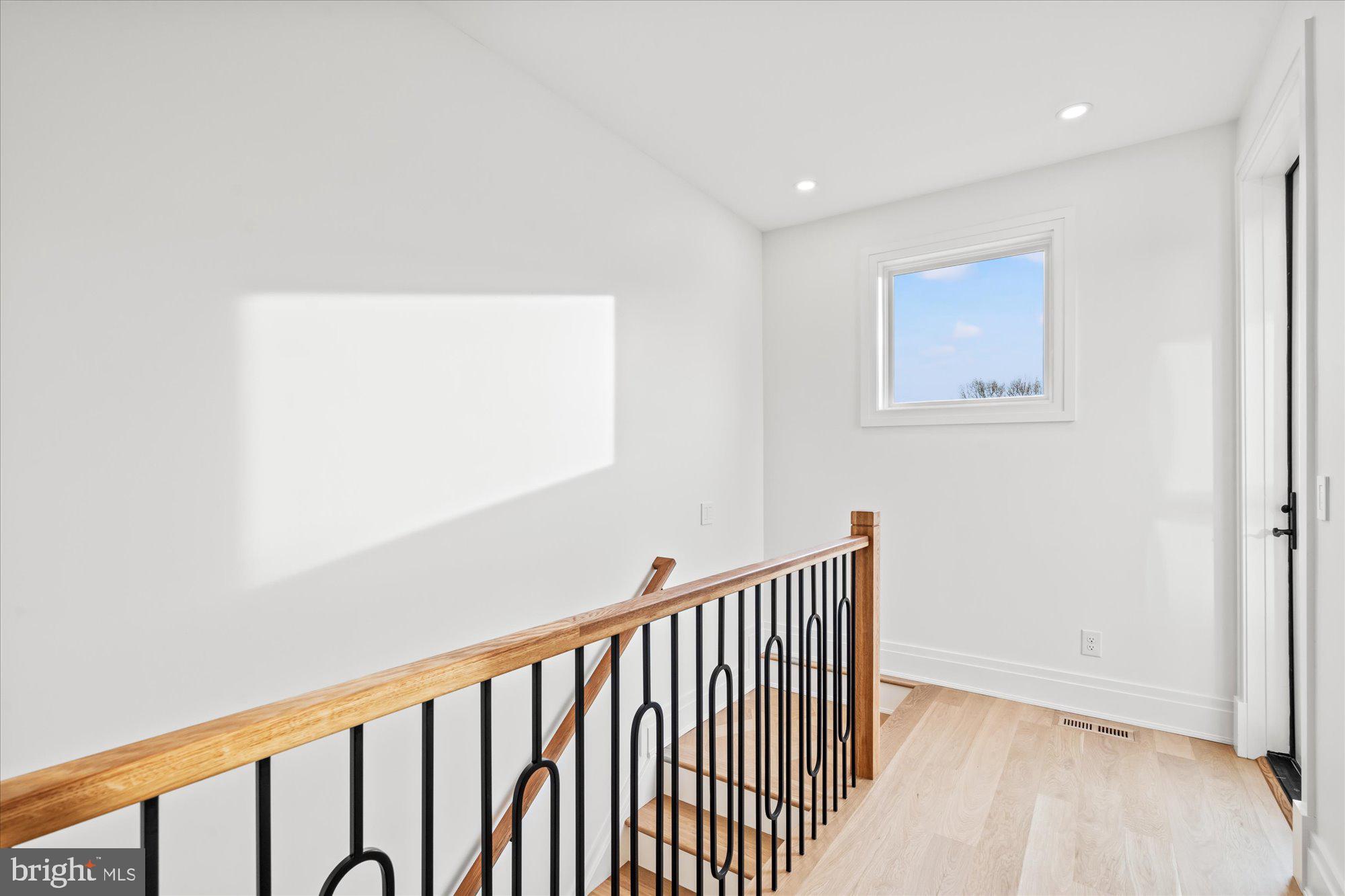 Real estate listing preview #91