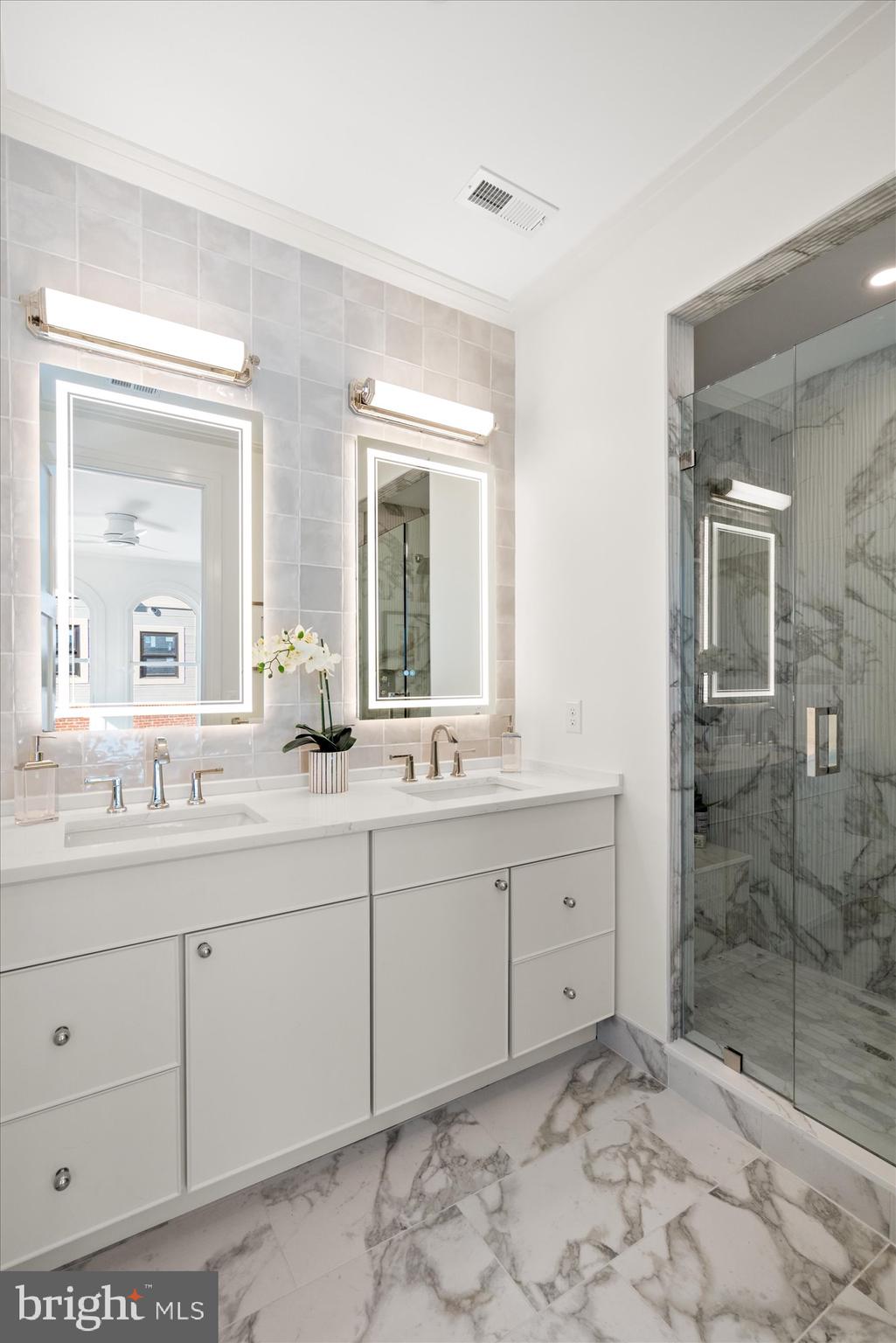 Real estate listing preview #40