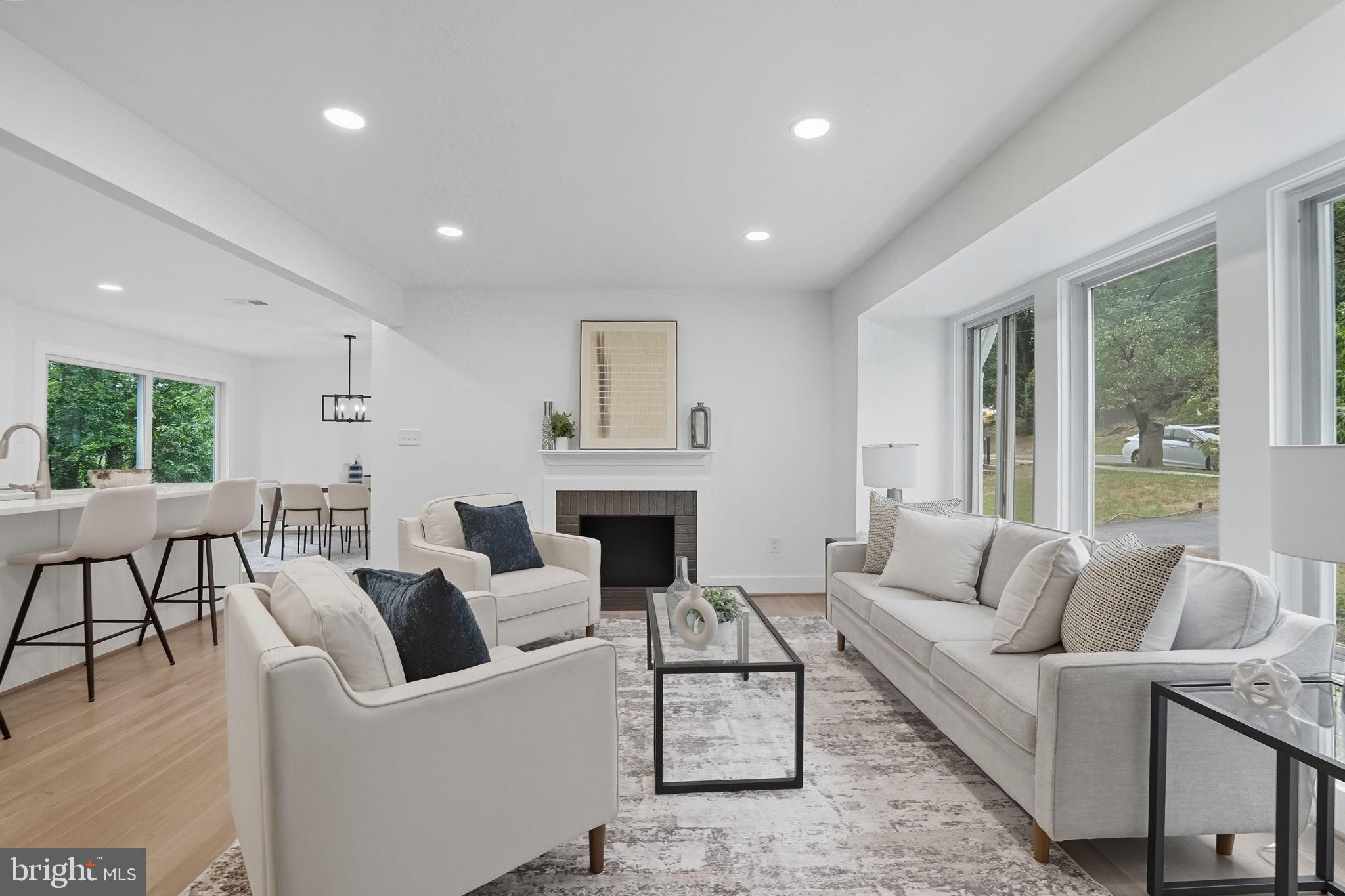 Real estate listing preview #4