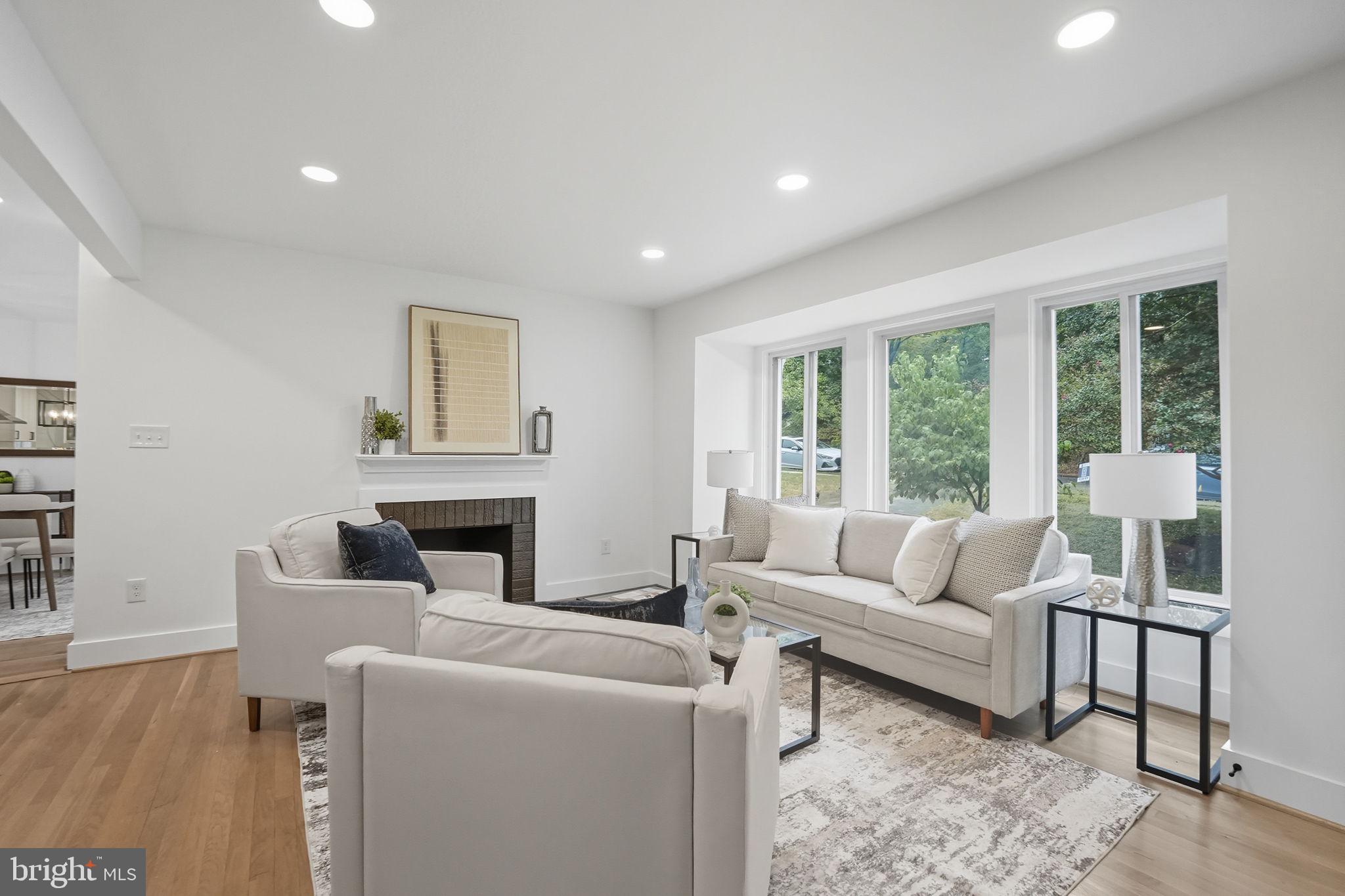 Real estate listing preview #5