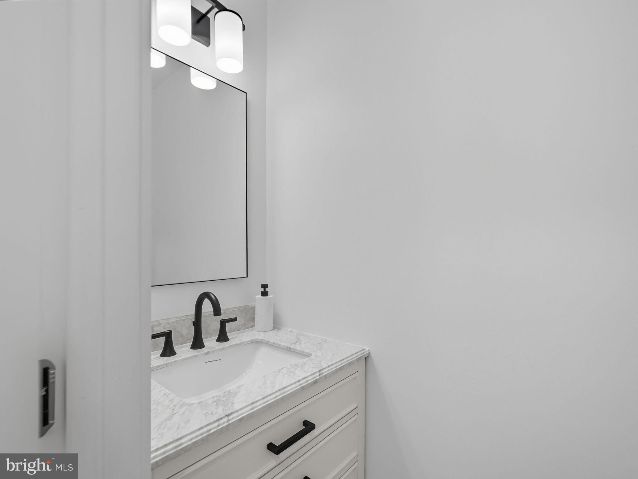 Real estate listing preview #23