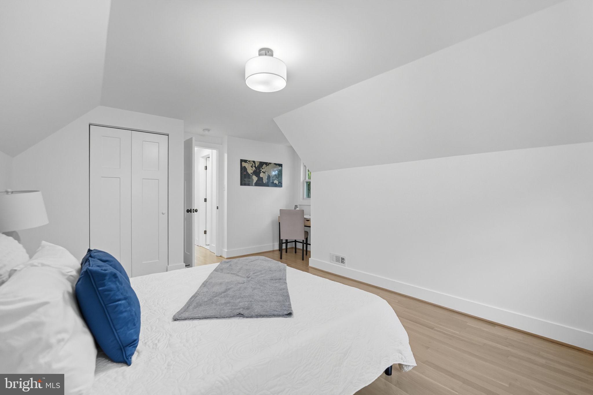 Real estate listing preview #26