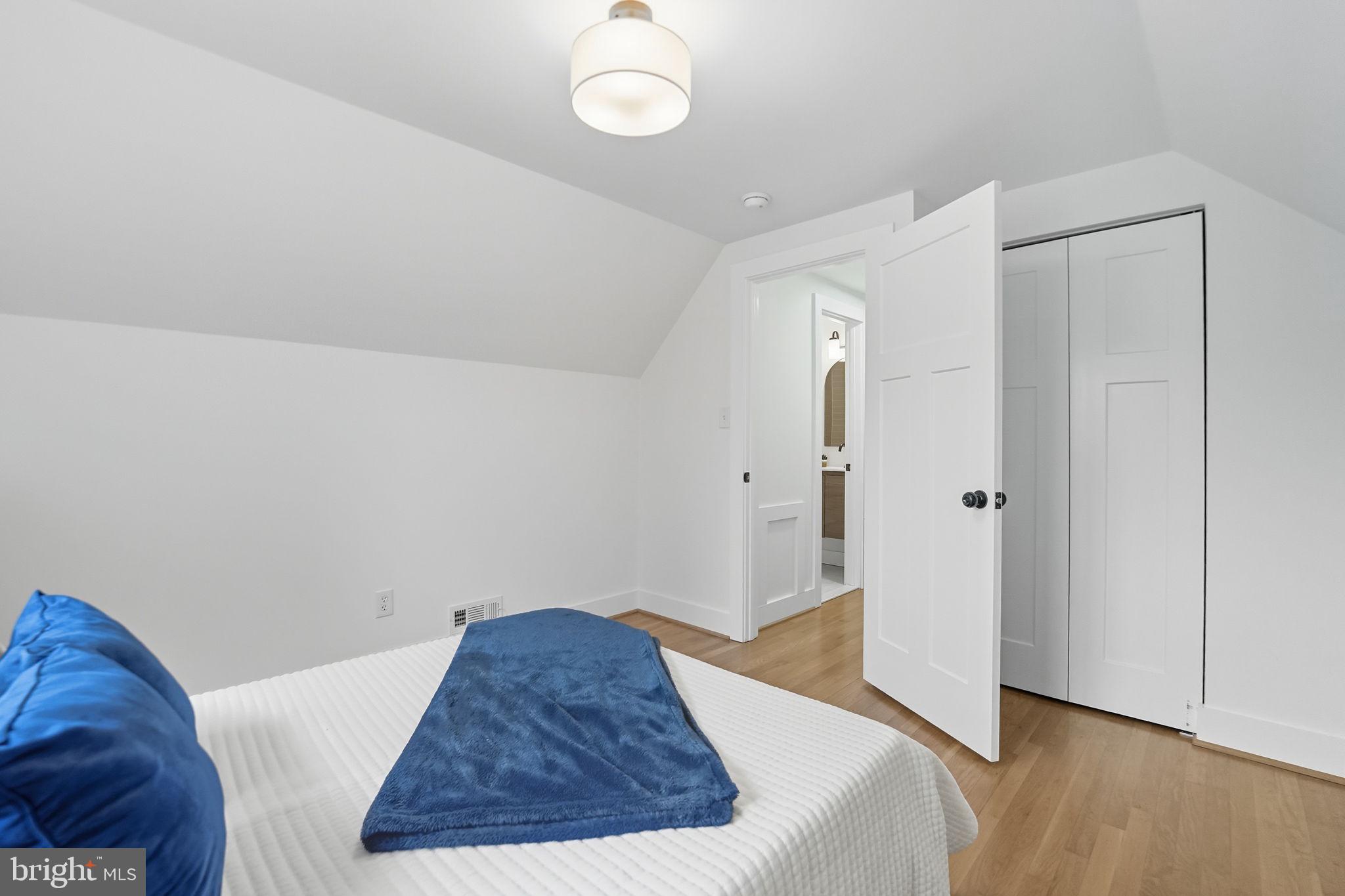 Real estate listing preview #30