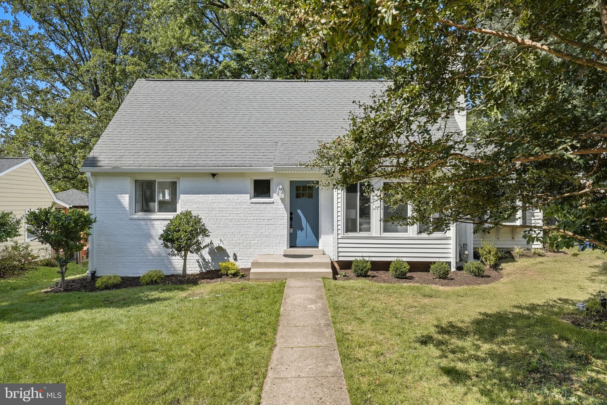 Real estate listing preview #1