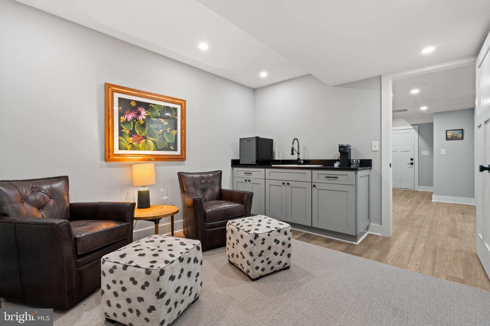 Real estate listing preview #35